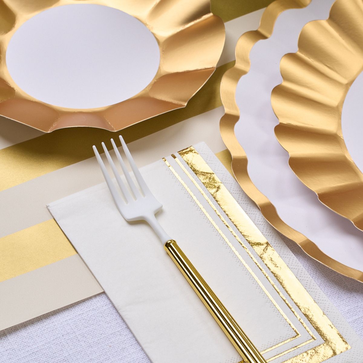 Elegant Gold & White Table Setting Complete Kit - 12-Piece Dinnerware Set for Weddings, Parties & Formal Dining