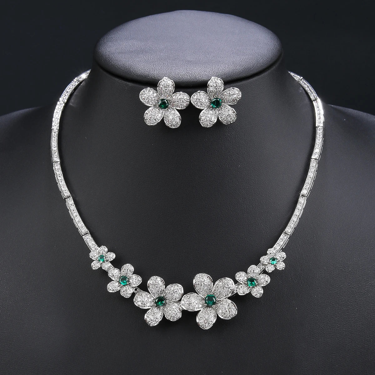 Elegant Flower Necklace and Earrings Set - European Style Bridal Jewelry for Wedding Party, Fashion Dress Accessories with CZ Stones - Perfect for Bridesmaids, Prom, Evening Gala & Special Occasions