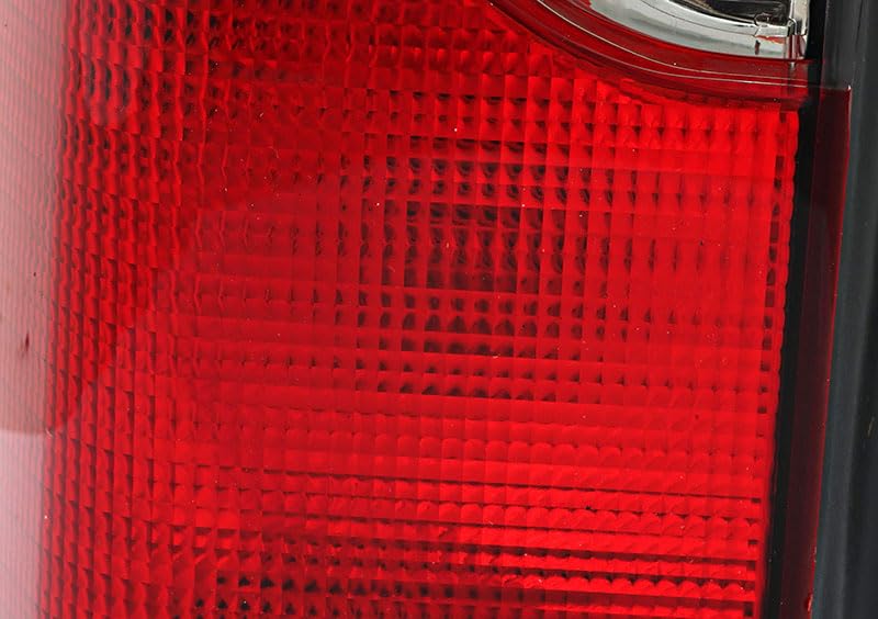 Nissan Xterra Tail Lights Lamps Set - Compatible with 2002 2003 2004 Models - Driver & Passenger Side Replacement - Perfect for Off-Roading, Night Driving & Vehicle Customization