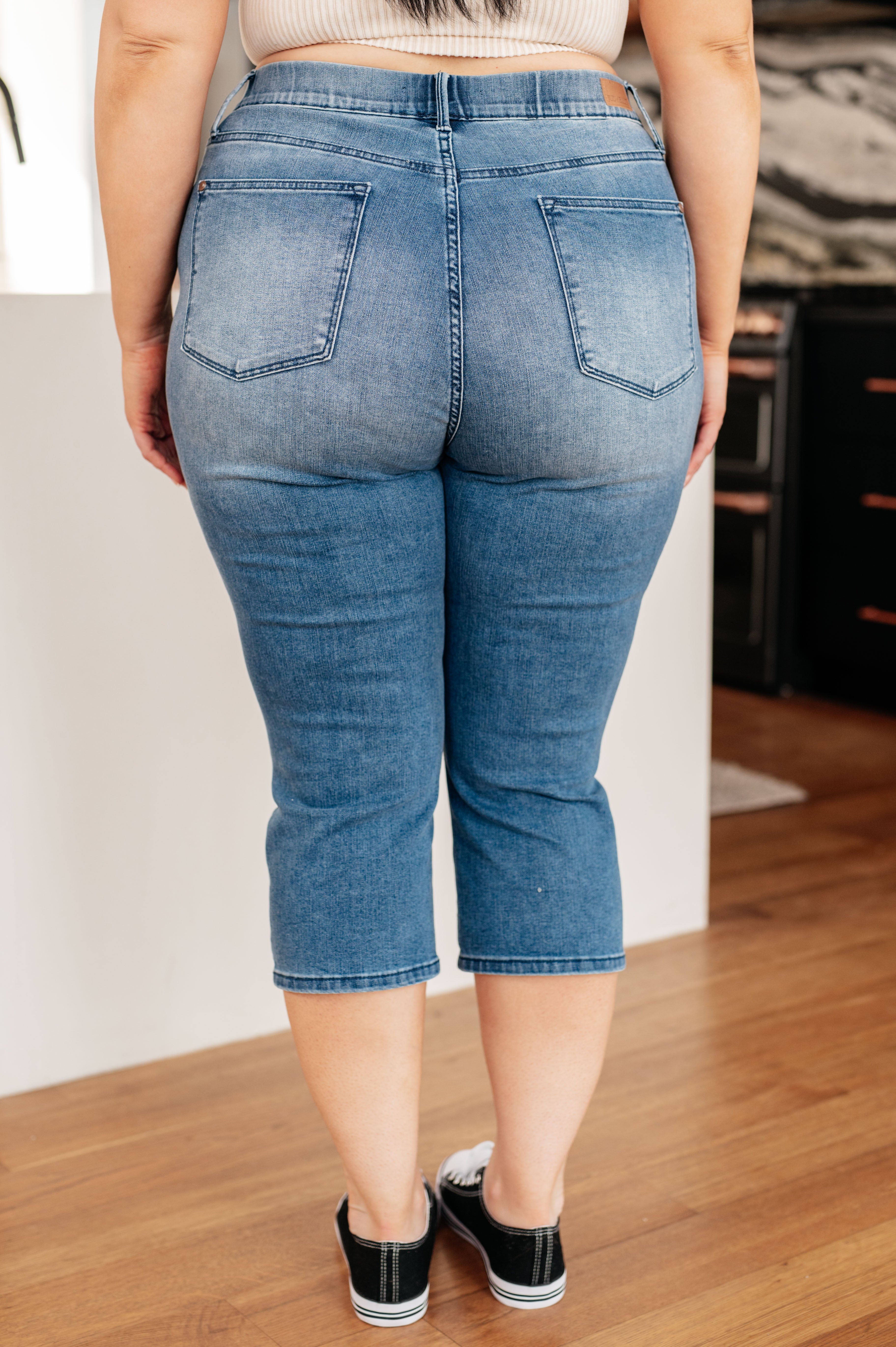 Emily High Rise Cool Denim Pull On Capri Jeans for Women - Stretchy Comfort Fit, Trendy Casual Summer Pants for Travel & Everyday Wear