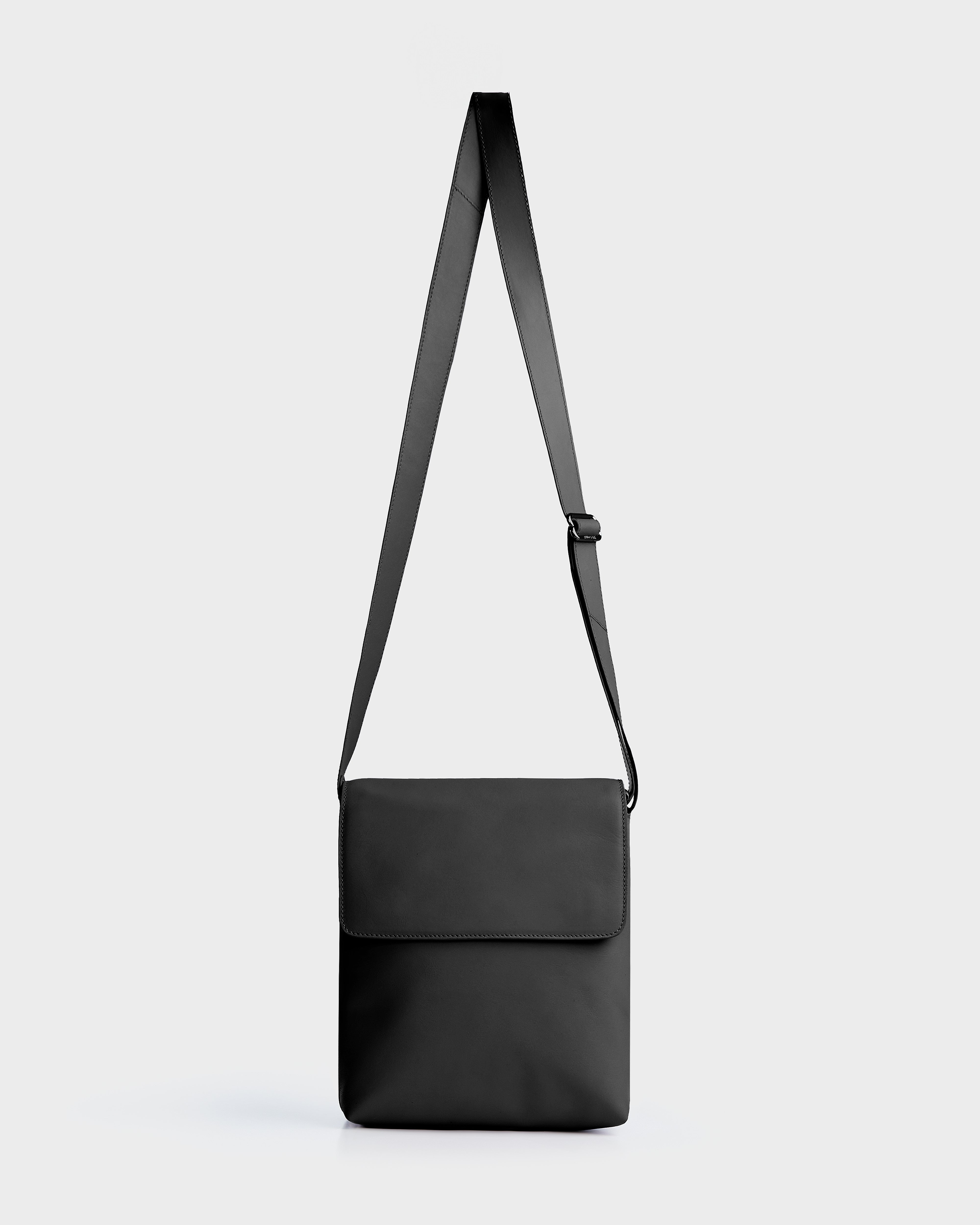 MADDY 8319536 Black Women's Handbag - Stylish & Durable for Work, Travel & Everyday Use