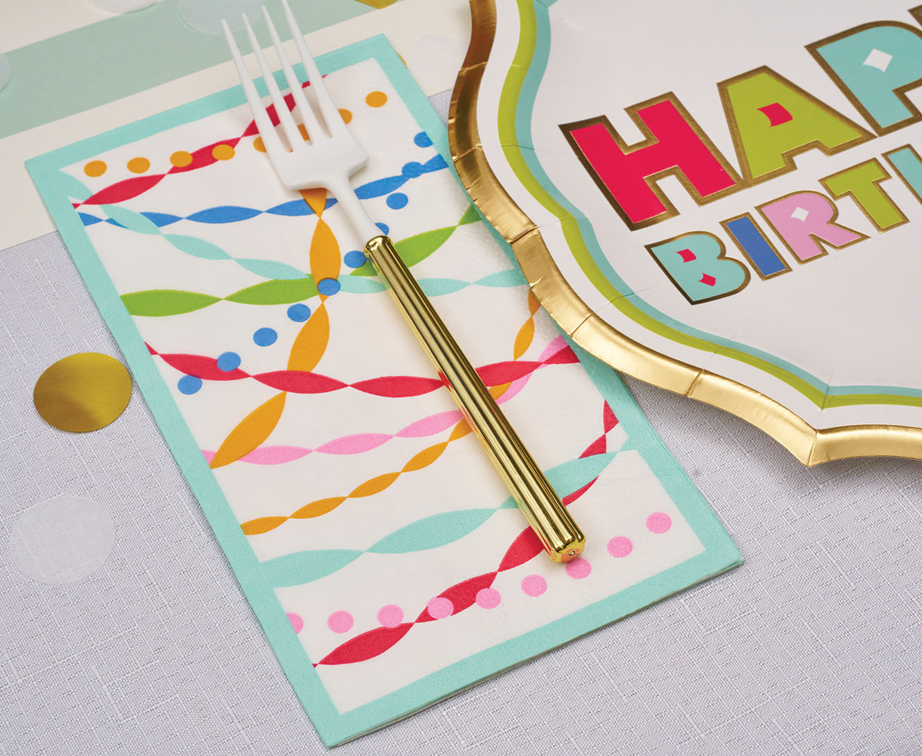 Elegant Bright Birthday Table Setting Decorations - Perfect for Party, Wedding & Celebration Decor