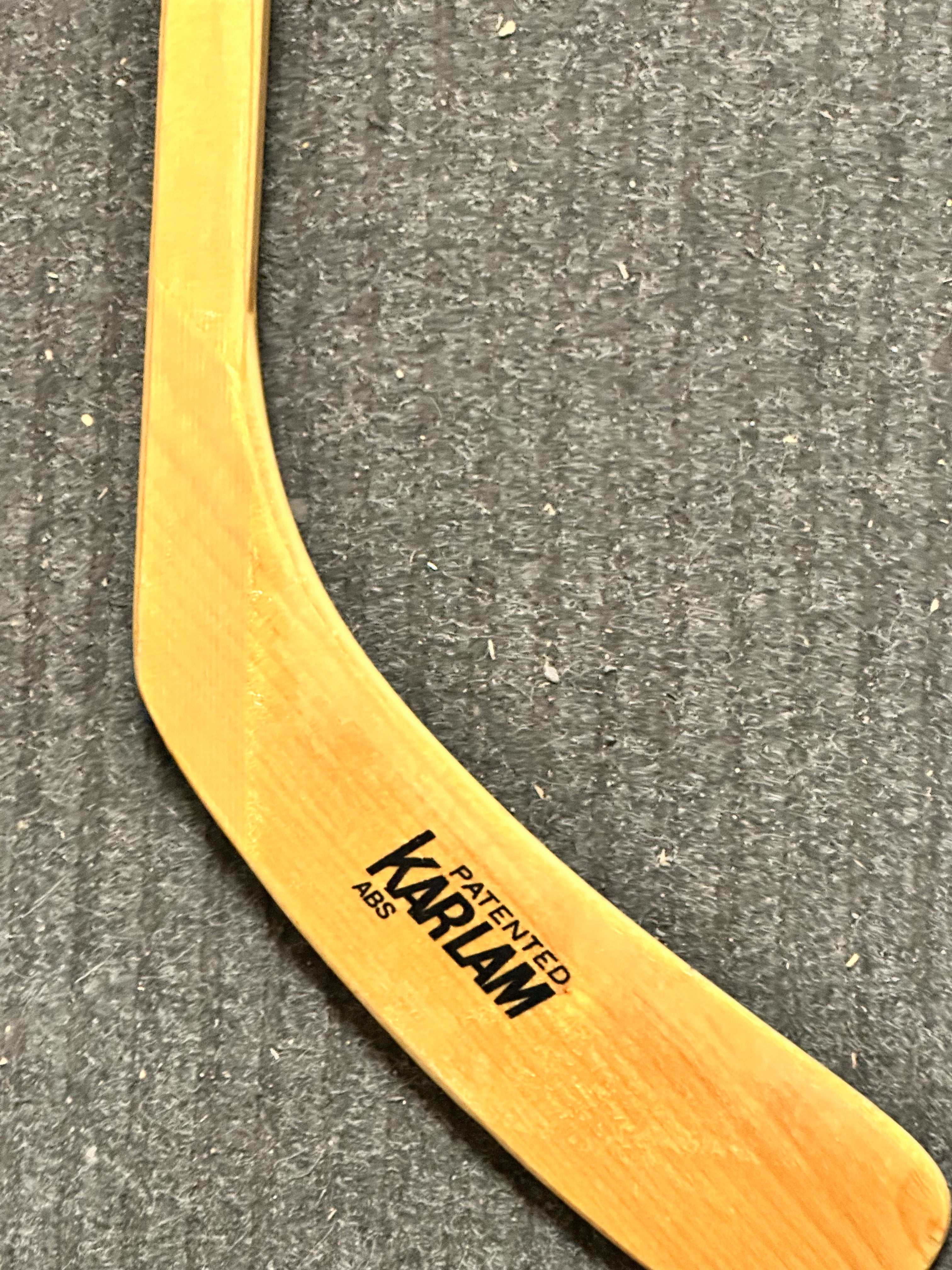 Authentic Mario Lemieux Rare Rookie Era Autographed Hockey Stick with COA - Perfect for Pittsburgh Penguins Fans, Sports Memorabilia Collectors & Hockey Enthusiasts