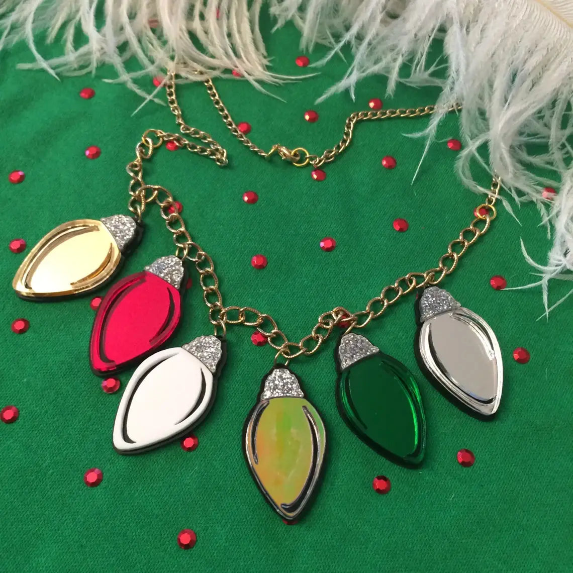 Festive Christmas Lights Holiday Acrylic Charm Necklace - Elegant Holiday Jewelry for Women - Perfect for Christmas Parties, Gift Giving & Seasonal Celebrations
