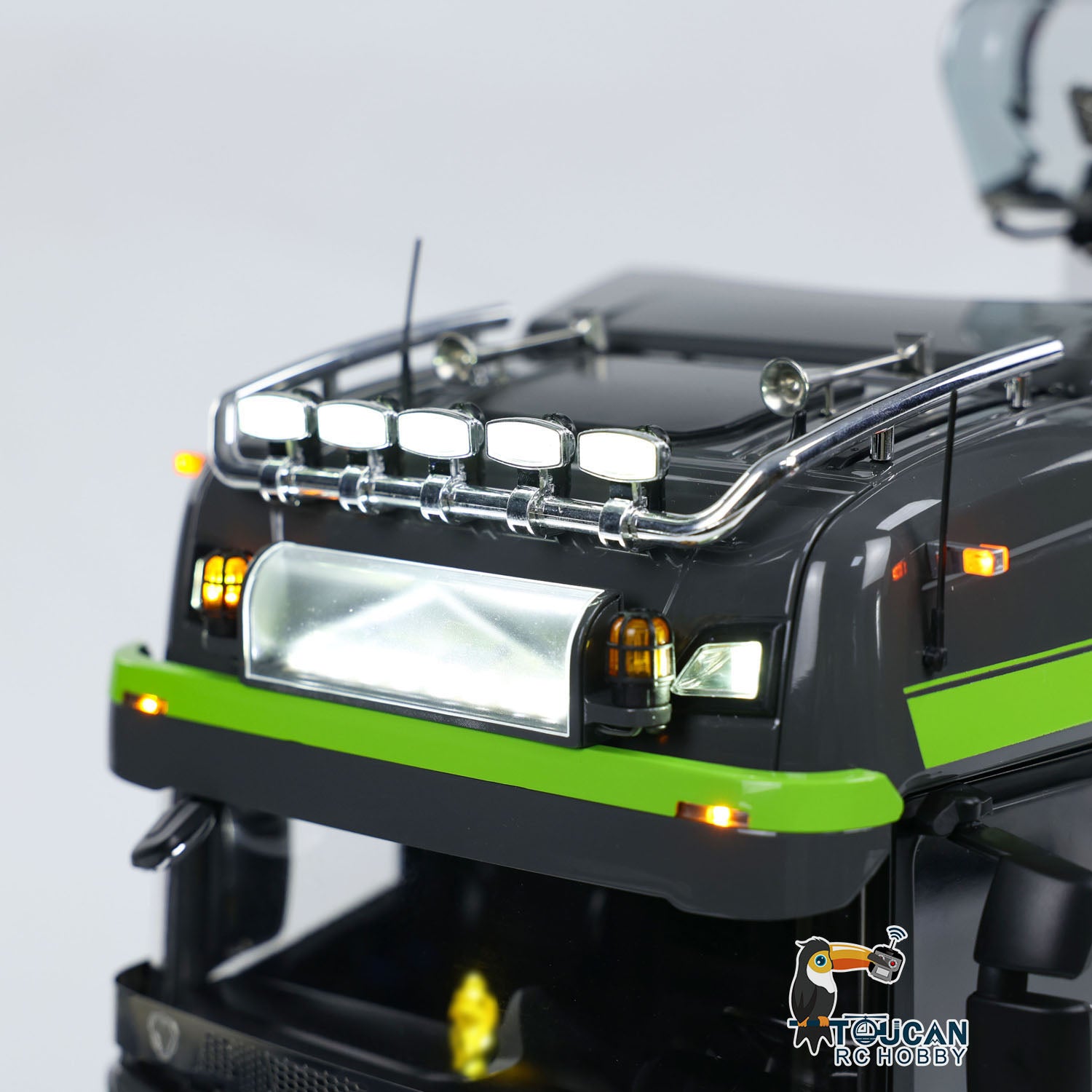 Toucan Metal 6X6 Chassis 1/14 Scale RC Tractor Truck with 770S Hydraulic Crane - DIY Remote Control Lorry for Construction Simulation & Off-Road Play