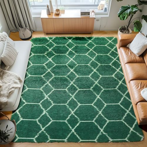 Dark Green / White