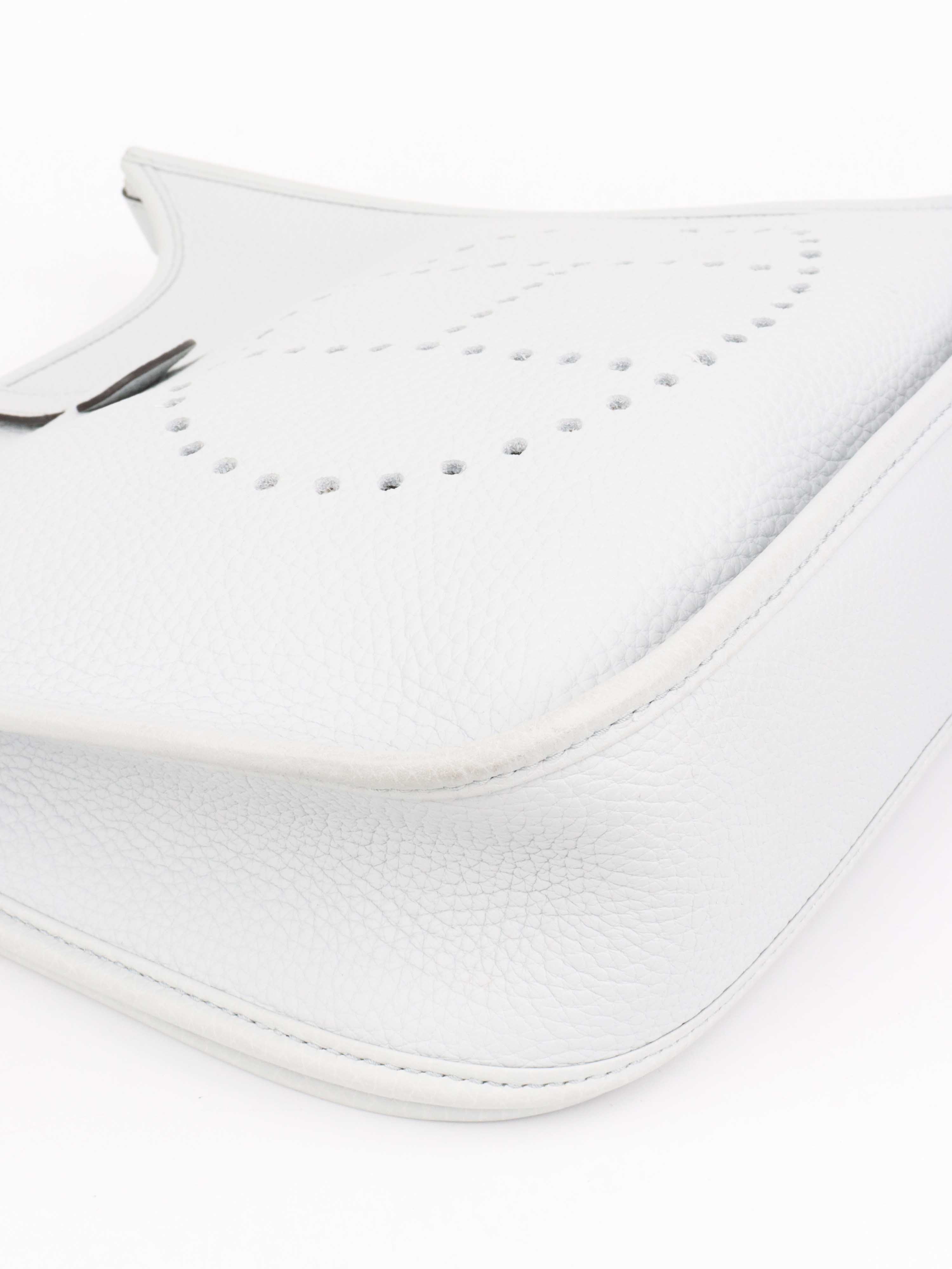 Authentic Hermes Evelyne 29 Bag in Gris Pale - Luxury Crossbody Shoulder Bag for Women | Perfect for Everyday Use, Work & Travel