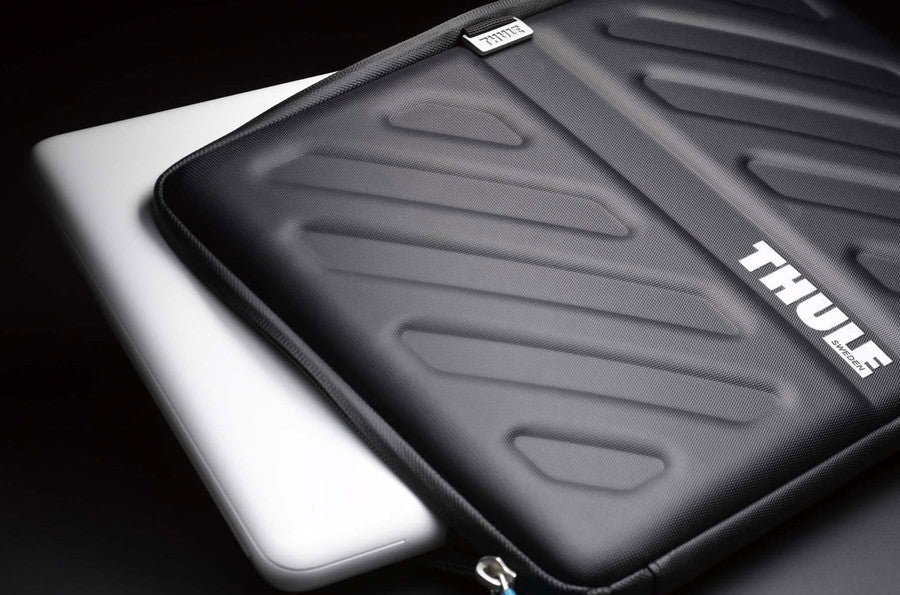 Thule Gauntlet 13-16 Inch MacBook Pro Sleeve Case - Water Resistant Laptop Cover for MacBook Pro 13/14/15/16 Inch Models - Perfect for Travel, Work & School Protection