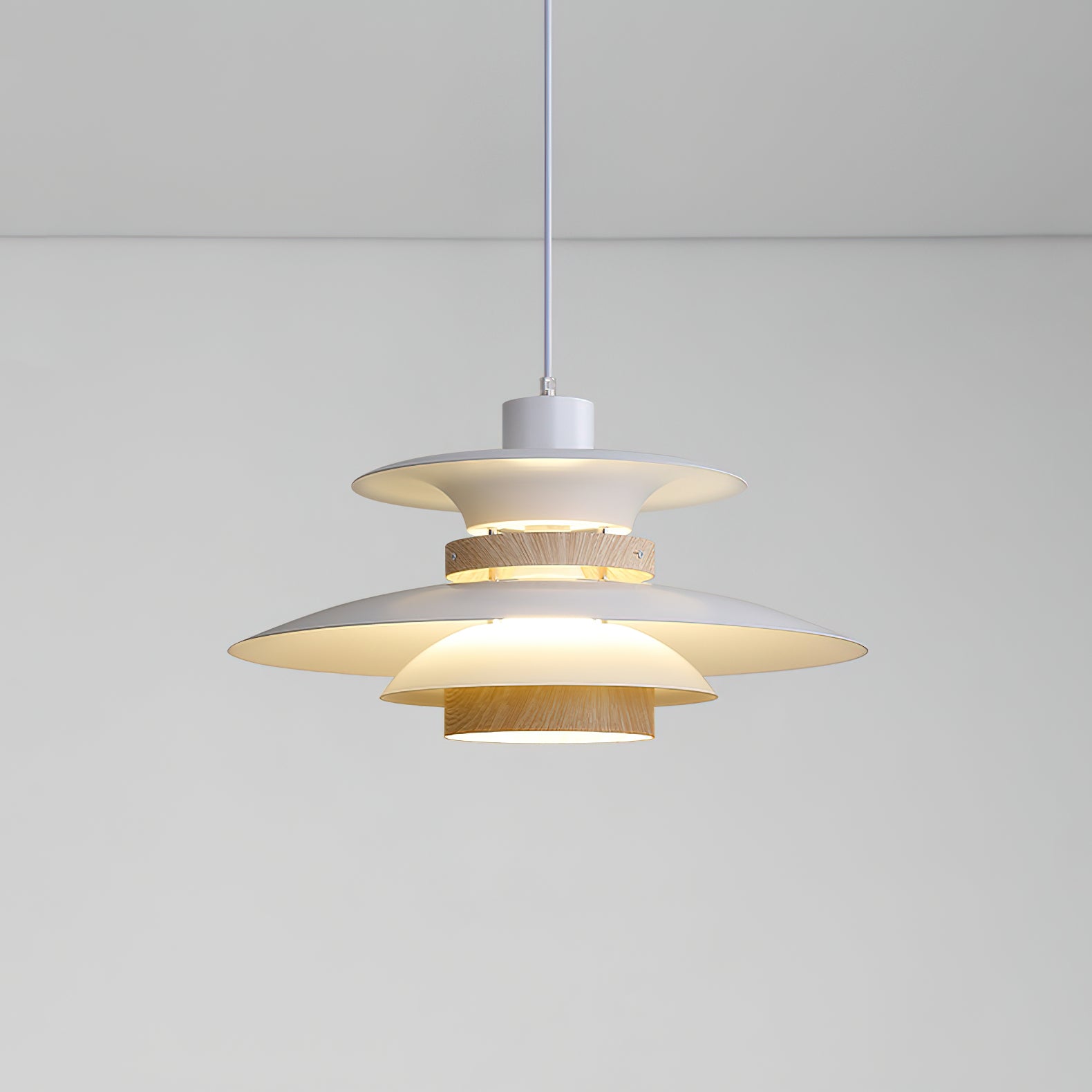 Mercero Modern Pendant Lamp - Stylish Hanging Light Fixture for Kitchen Island, Dining Room, and Living Room Decor
