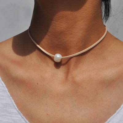Gothic Velvet Choker Necklace with White Pearl - Elegant Gold Jewelry for Women & Girls | Perfect for Halloween, Cosplay & Vintage Fashion