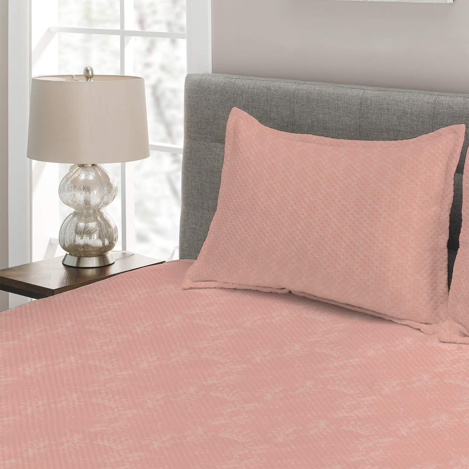 Ambesonne Peach Quilt Set - King Size Coral Bedspread with Crown & Floral Abstract Design | 3-Piece Quilted Coverlet & 2 Pillow Shams | Soft Faded Monochrome Pattern | Perfect for Master Bedroom, Guest Room & Boho Home Decor