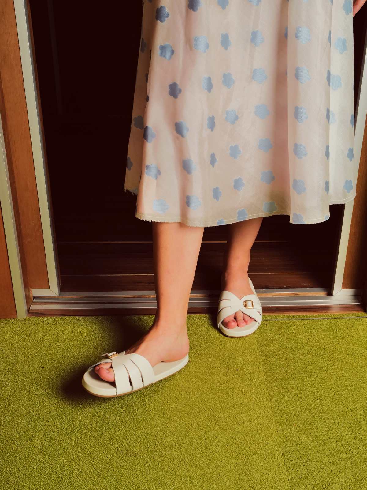 White Sunday Slides - Comfortable & Stylish Women's Slides for Casual Wear, Beach, Pool, and Home Use