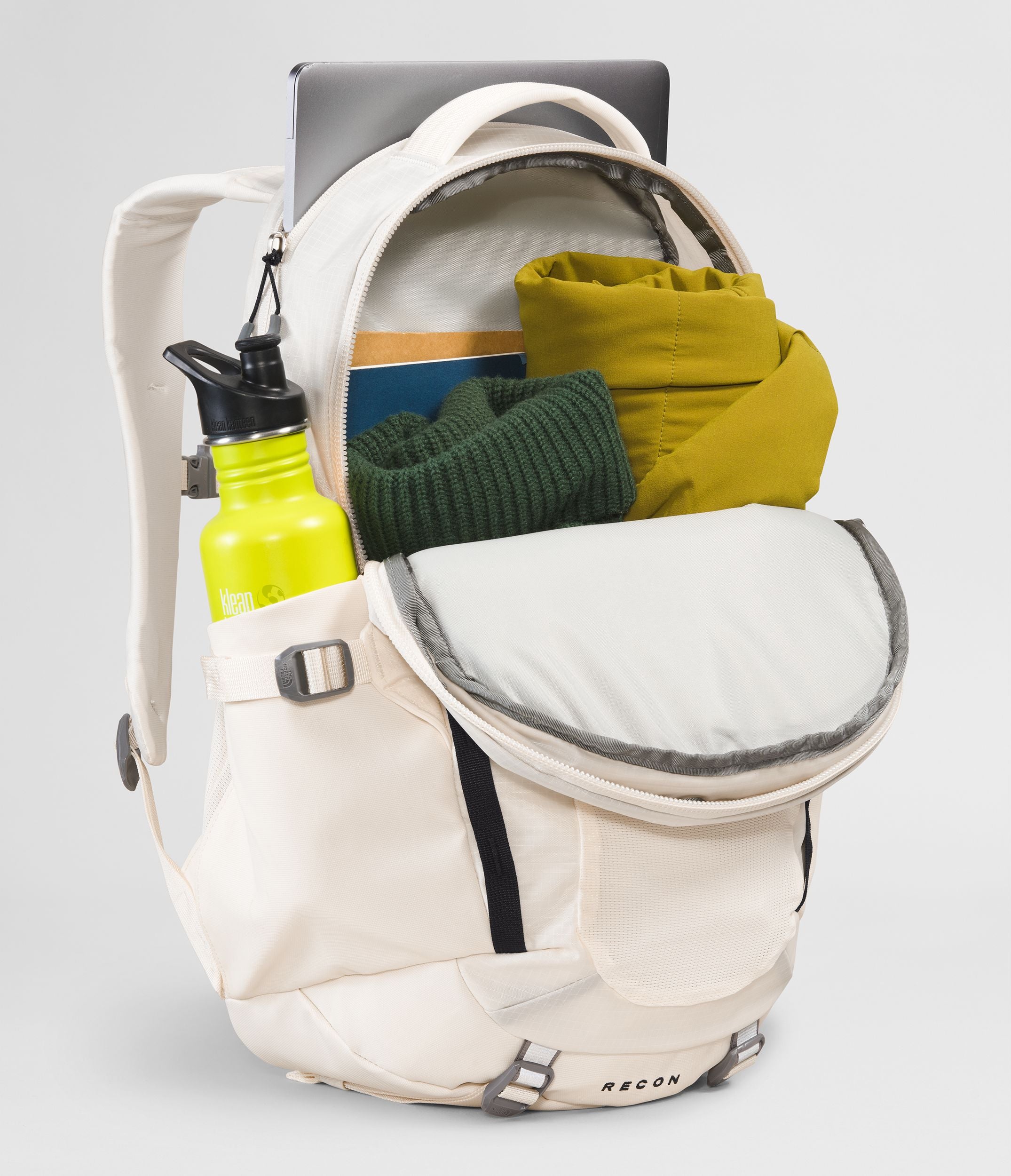 The North Face Women's Recon Backpack - Lightweight Hiking Daypack for Outdoor Adventures, Travel & Commuting - Durable Water-Resistant Laptop Backpack with Padded Shoulder Straps