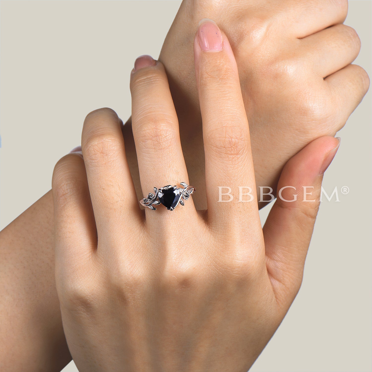 Natural Black Onyx Heart Cut Engagement Ring with Spinel Leaf Accent - Elegant Wedding Band for Women, Perfect for Proposals, Anniversaries & Romantic Occasions