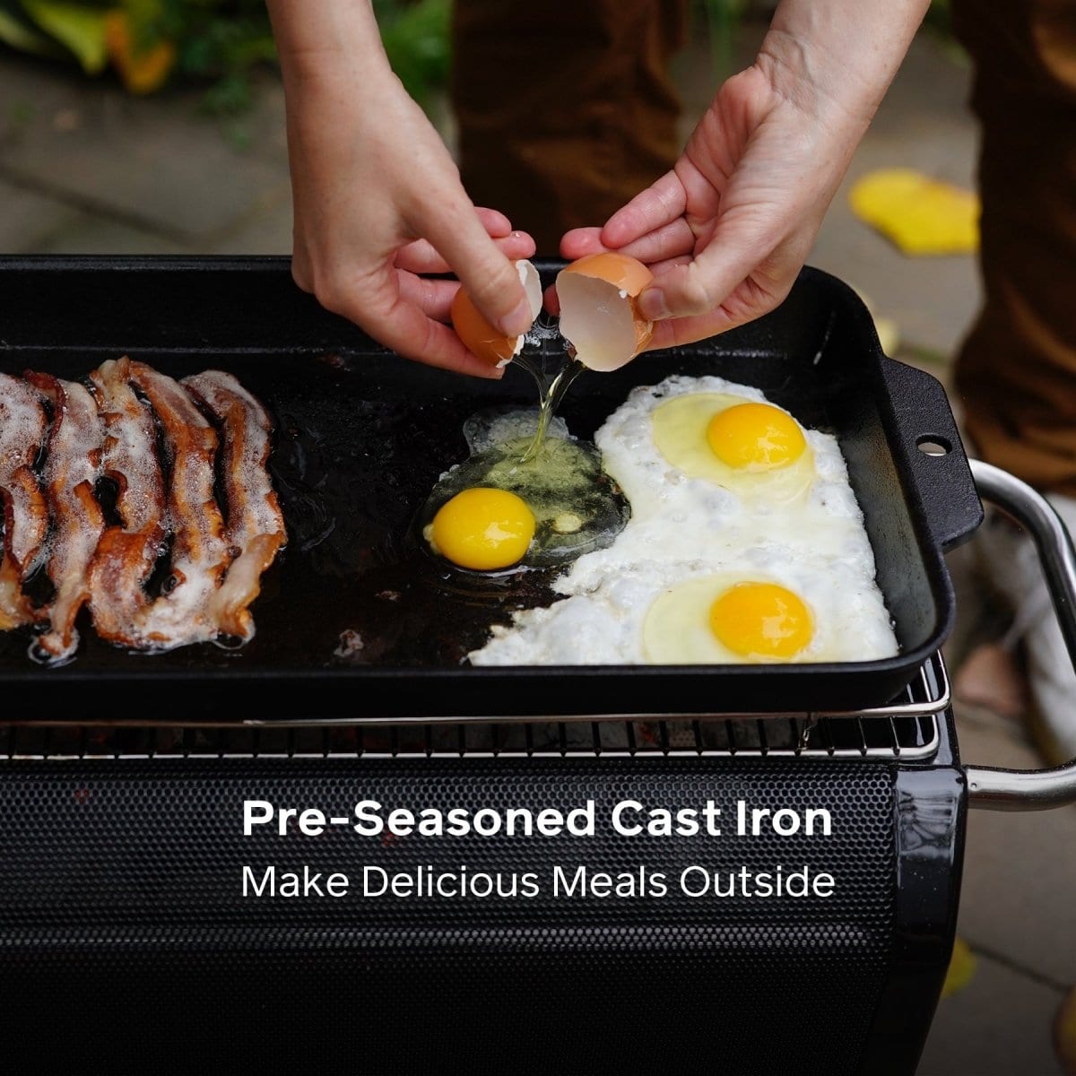 Best Fire Pit Griddle for Outdoor Cooking – Cast Iron Grill Top for Camping, Backyard BBQs & Patio Dining