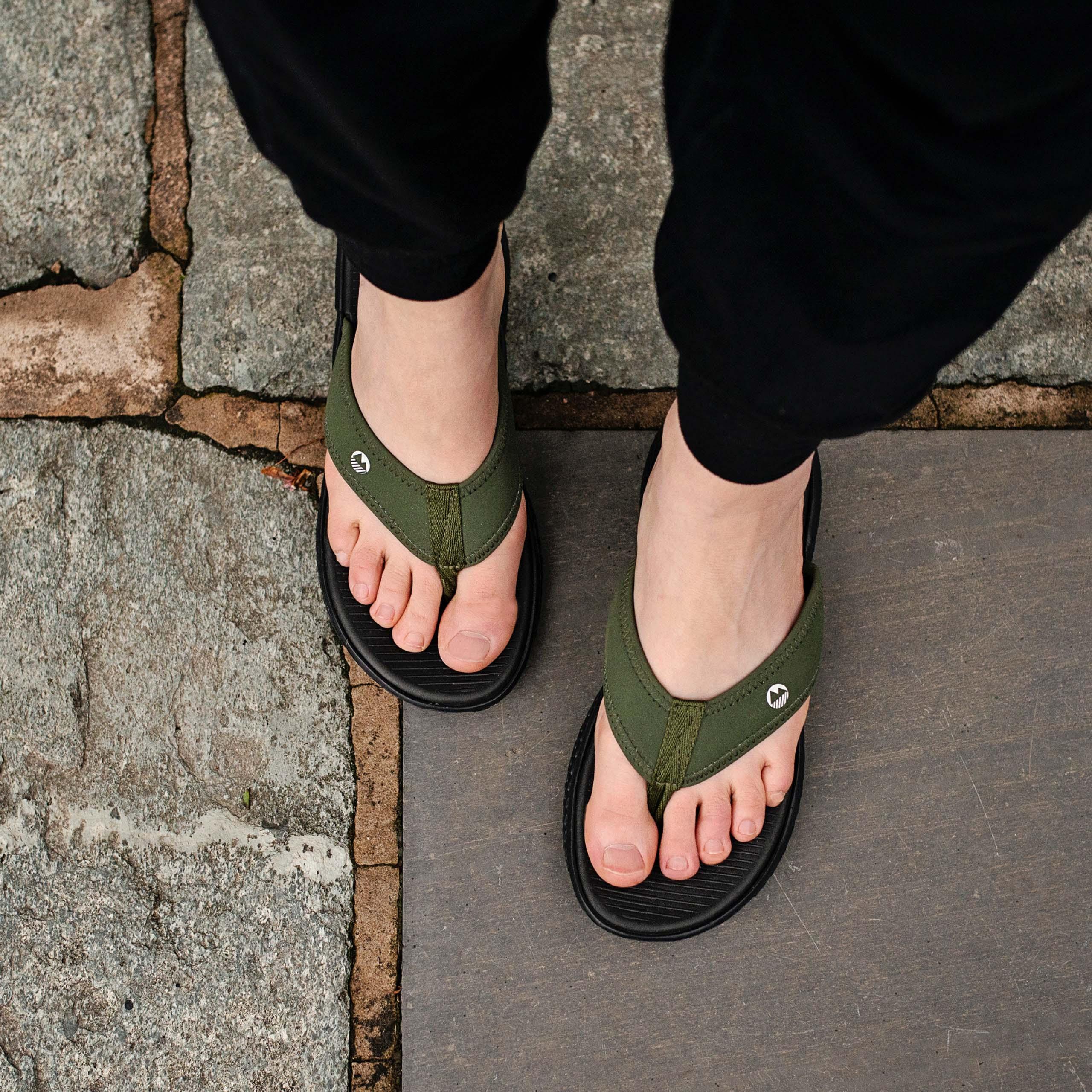 Women's Neoprene Flip Flops - Comfortable Waterproof Beach Sandals for Pool, Spa & Summer Vacation
