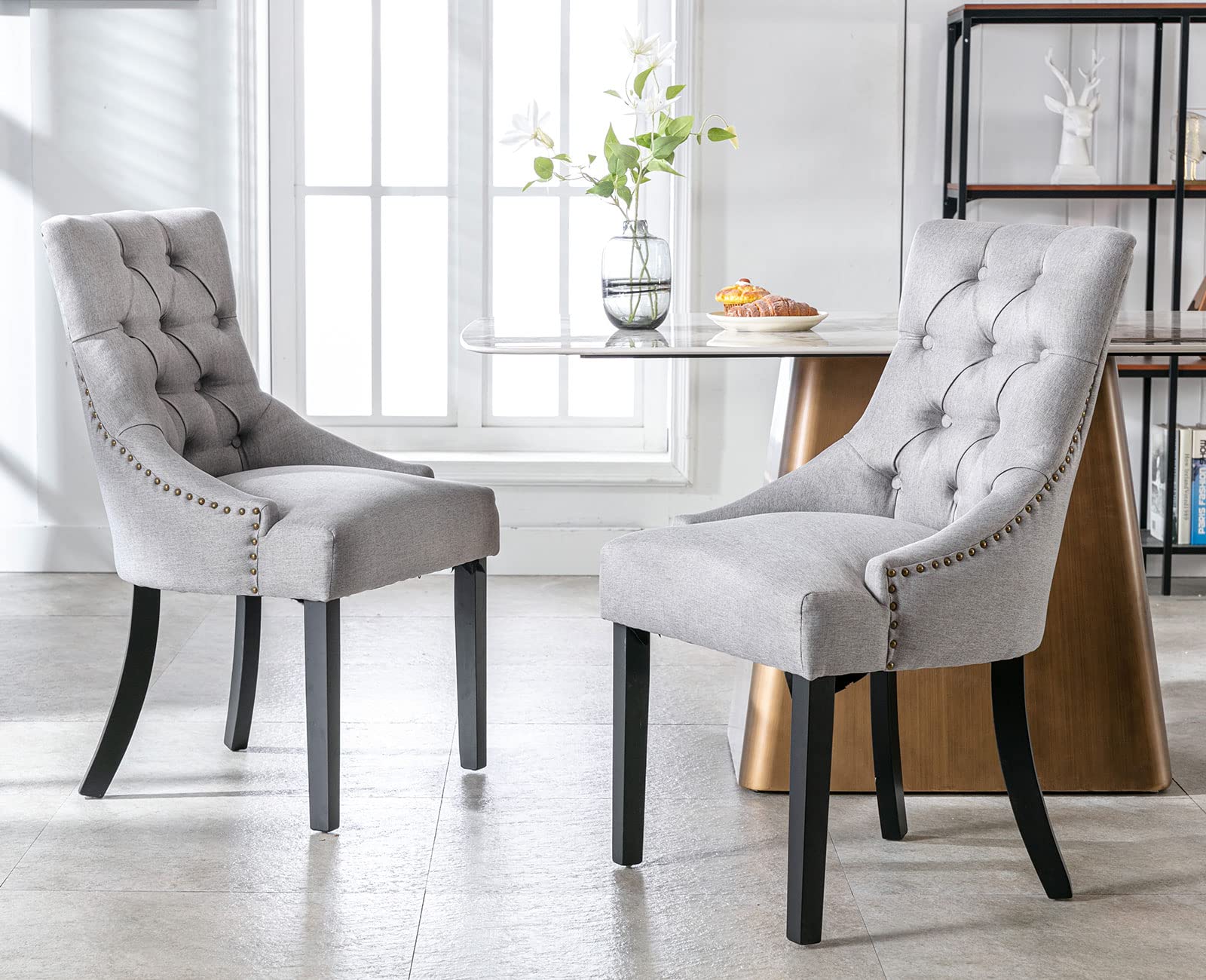 Shunzhi Set of 2 Mid-Century Modern Linen Dining Chairs - Tufted Upholstered Farmhouse Chairs with Nailhead Trim for Kitchen, Dining Room & Cafe Decor - Vintage Elegant Padded Chairs (Grey) - Perfect for Home, Restaurant & Coffee Shop Seating
