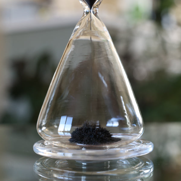 Premium Magnetic Sand Timer with Glass Base - Unique Desk Decor for Office, Home & Meditation - Perfect for Stress Relief, Productivity & Mindfulness