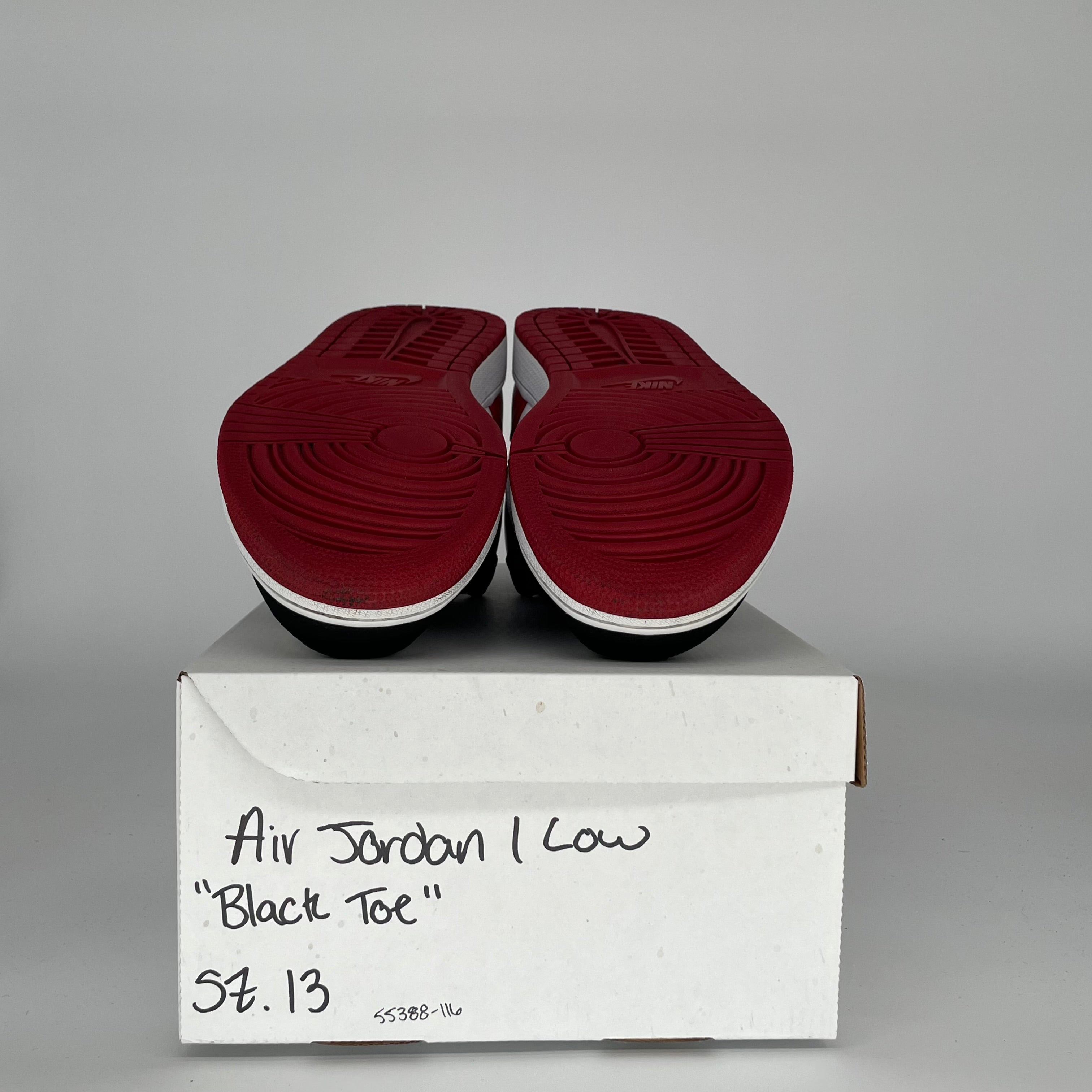 Original Title: AIR JORDAN 1 LOW BLACK TOE SIZE 13 553558 116   Optimized Title: **Air Jordan 1 Low Black Toe Men's Sneakers - Size 13 (553558-116) - Retro Basketball Shoes for Casual Wear & Street Style**    (Note: The optimized title improves SEO by including relevant keywords like 