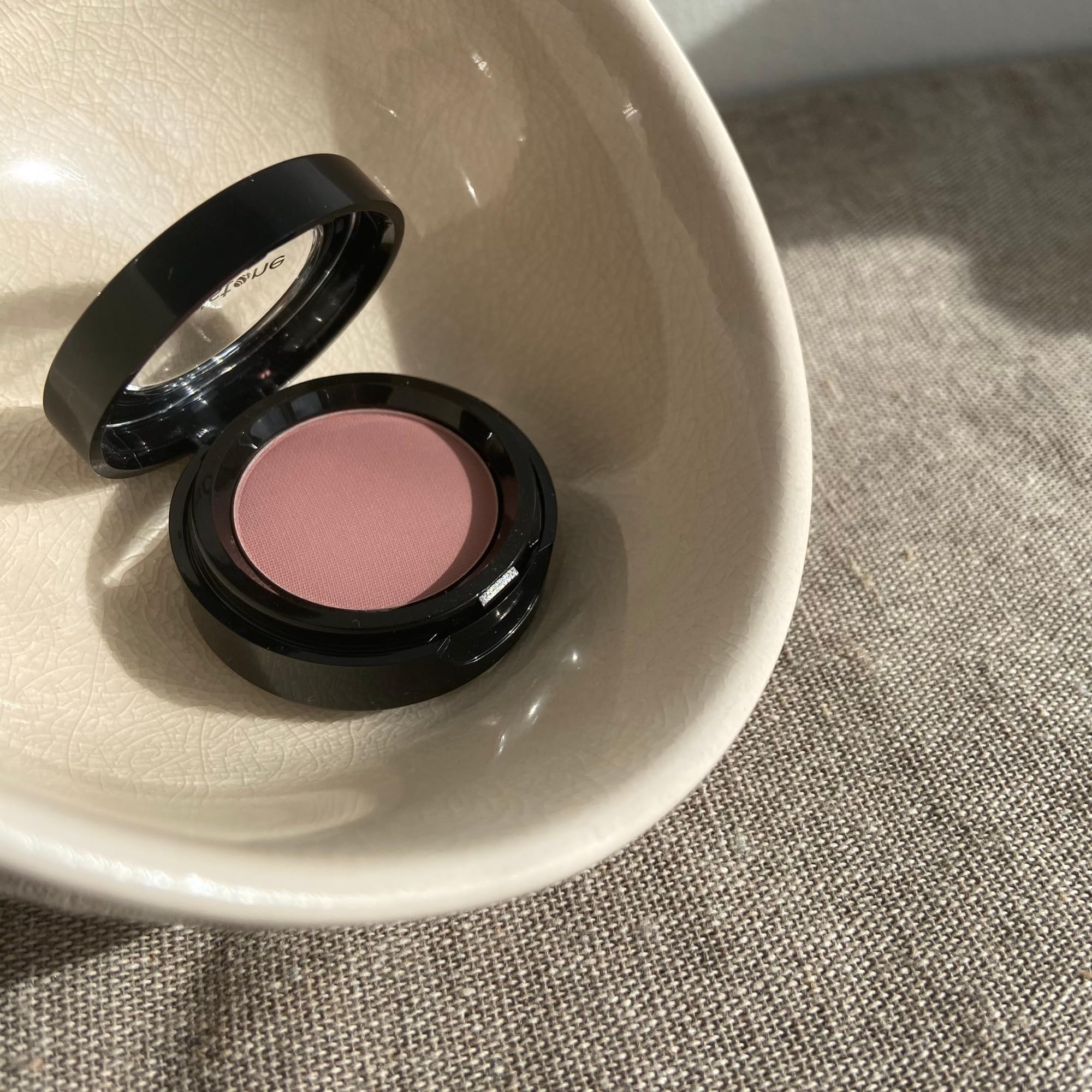 Hypoallergenic Vegan Eyeshadow for Sensitive Eyes - Long Lasting, Fragrance-Free & Allergy Certified Makeup (414 Light Rose) - Perfect for Daily Wear & Special Occasions