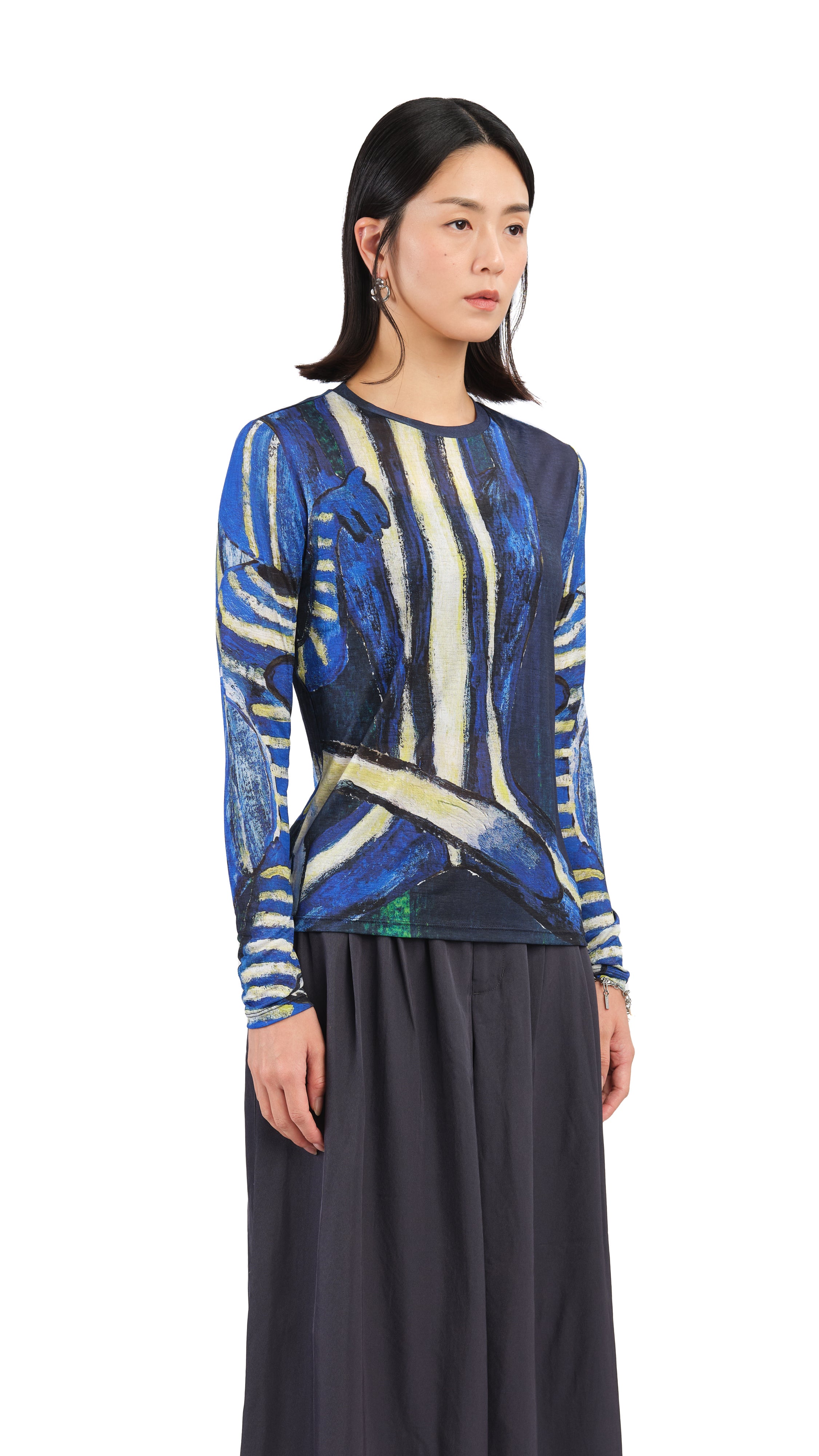 Selk'Nam Graphic Printed Tight Top for Women - Stylish & Comfortable Workout Shirt - Perfect for Yoga, Gym & Running