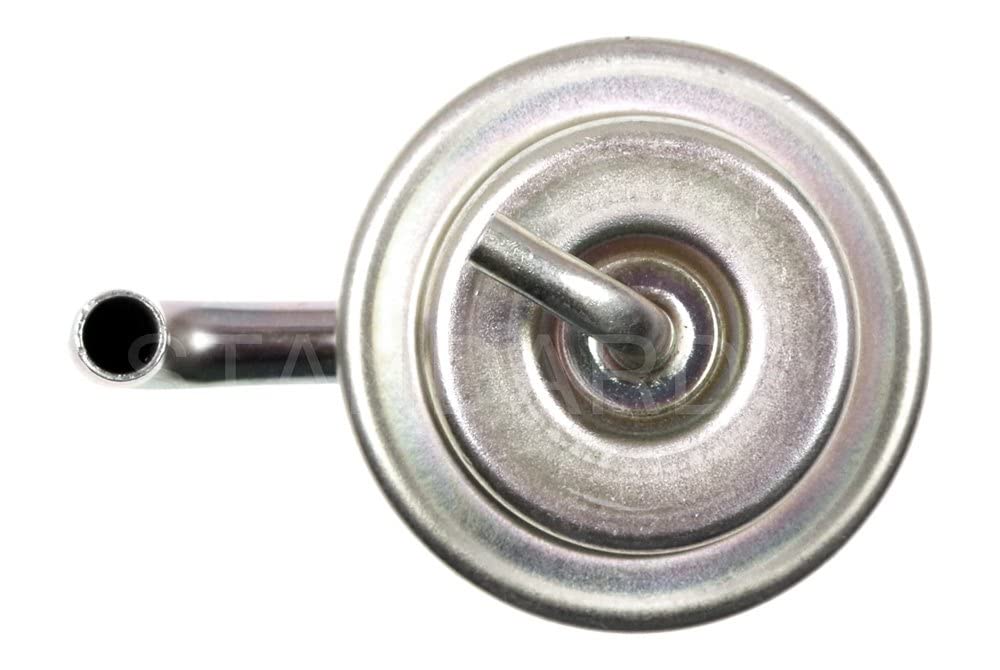 Standard Motor Products PR127 Fuel Pressure Regulator - Compatible with Ford, Chevy, Dodge & More - High Performance Automotive Fuel System Part for Smooth Engine Operation
