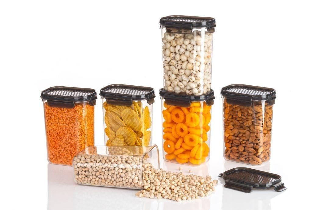 UCRAVO 4-Piece Airtight Food Storage Containers Set - 1400ml BPA-Free Plastic Canisters for Flour, Sugar & Dry Goods | Perfect for Kitchen Pantry Organization & Bulk Food Storage