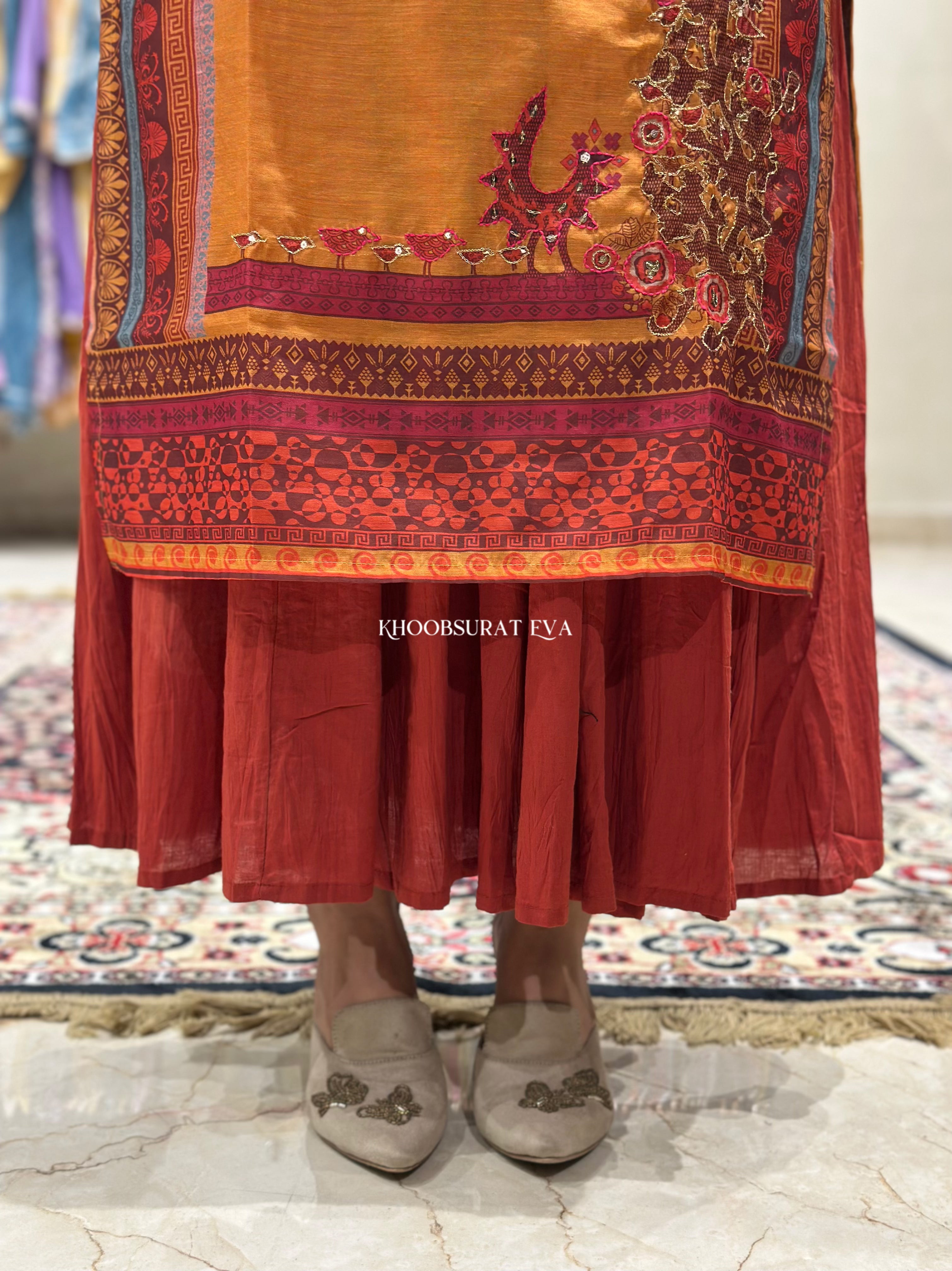 Stylish Kashmiri Red Kurta Set for Women - Traditional Indian Ethnic Wear for Festivals, Weddings & Special Occasions