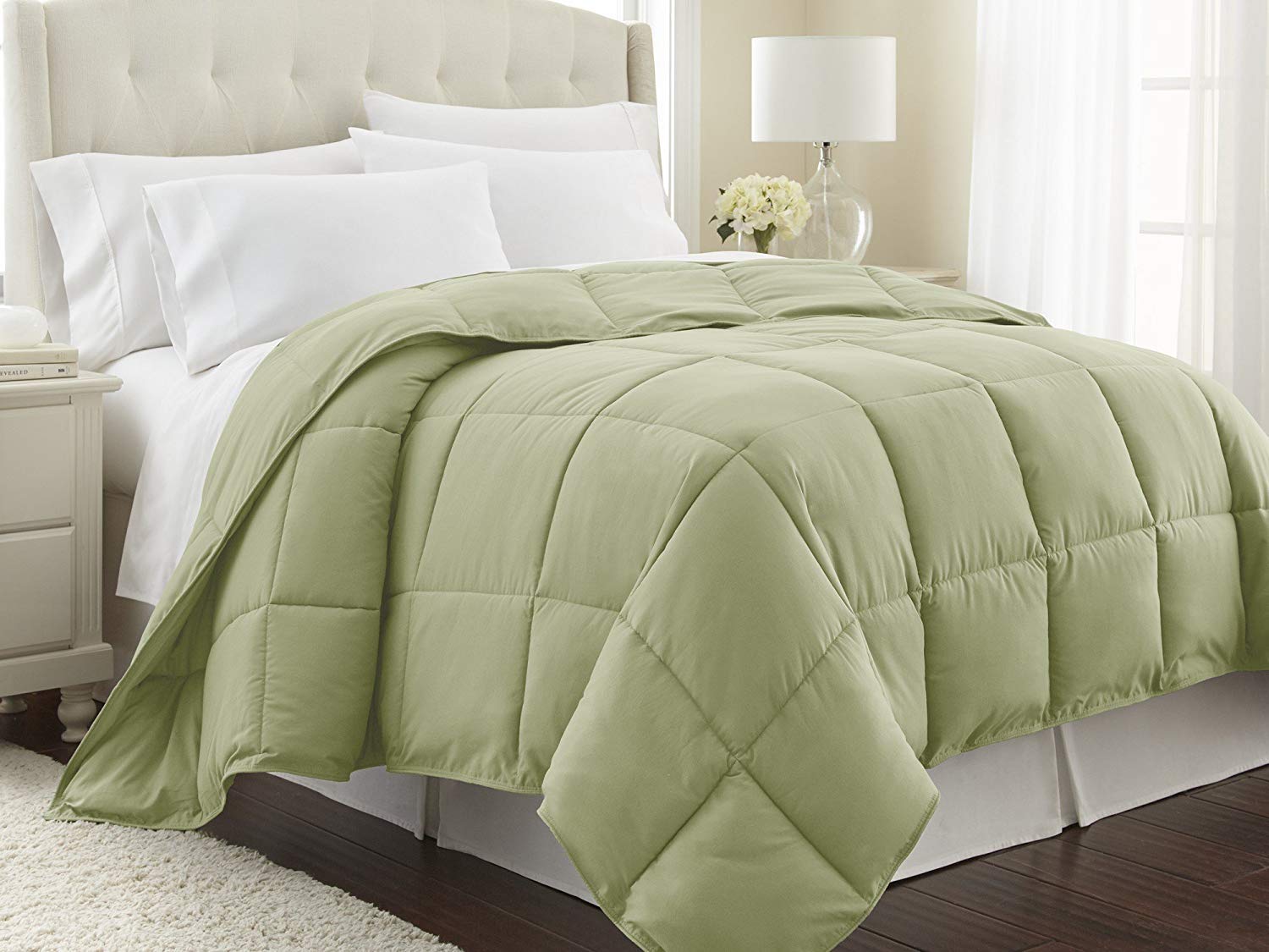 Premium 300 GSM Goose Down Comforter Set - Super Soft 100% Organic Cotton Quilt | Lightweight & Breathable | Queen Size in Olive Green | Perfect for All-Season Bedding & Cozy Home Decor