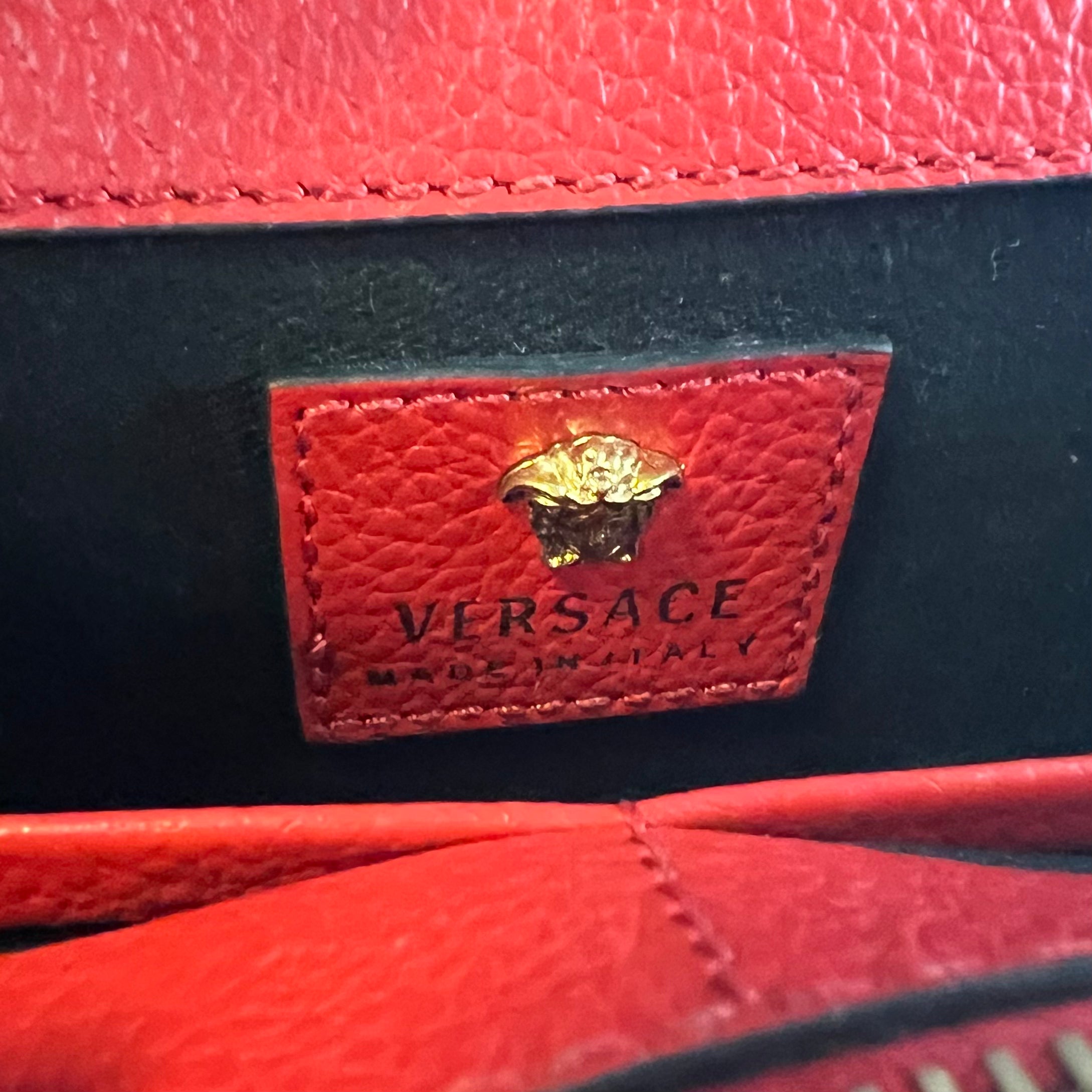 Versace La Medusa Women's Wallet on Chain WOC - Luxury Crossbody Bag for Evening Out & Special Occasions