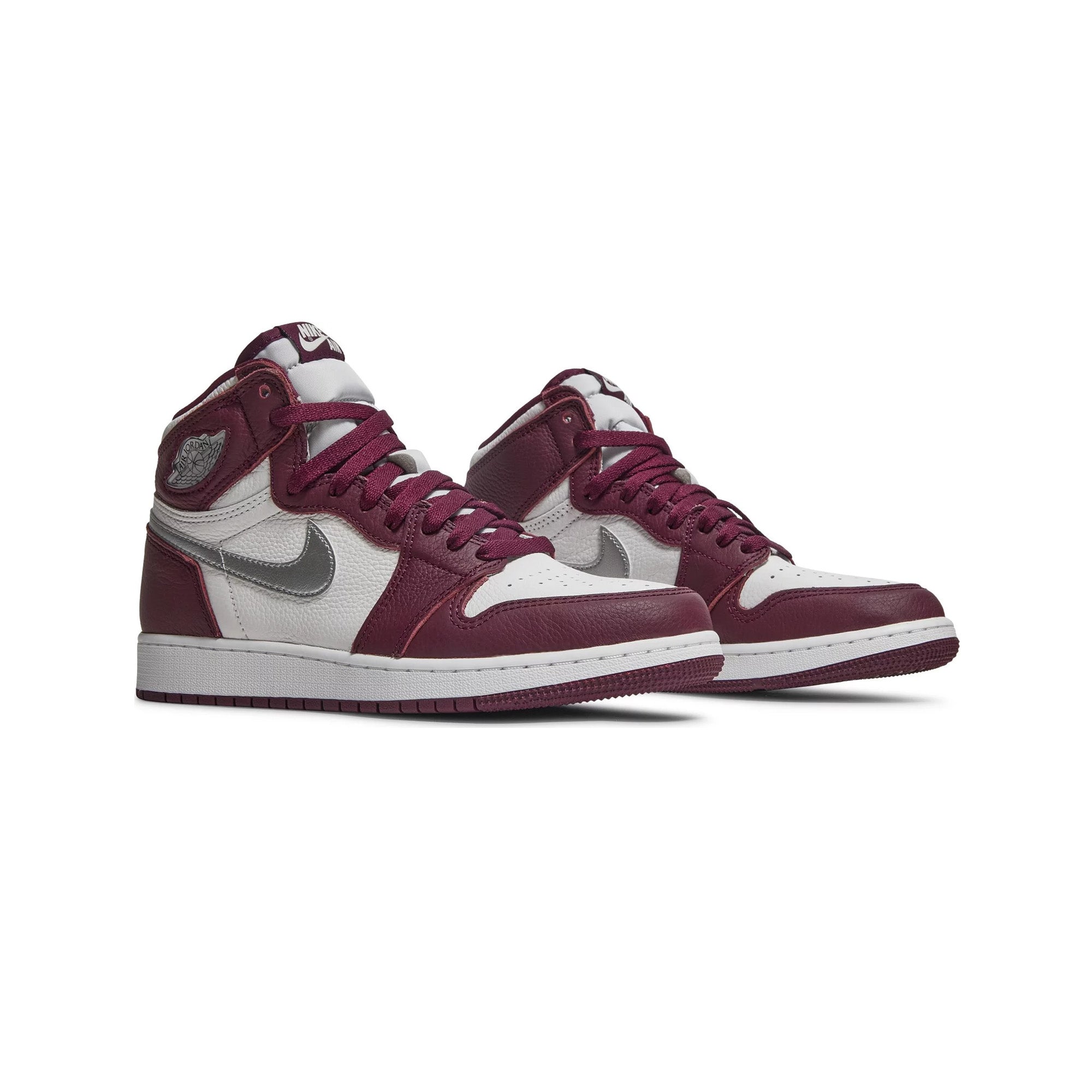 Air Jordan 1 Retro High 'Bordeaux' GS Sneakers (2021) - Women's Basketball Shoes for Casual Wear & Street Fashion