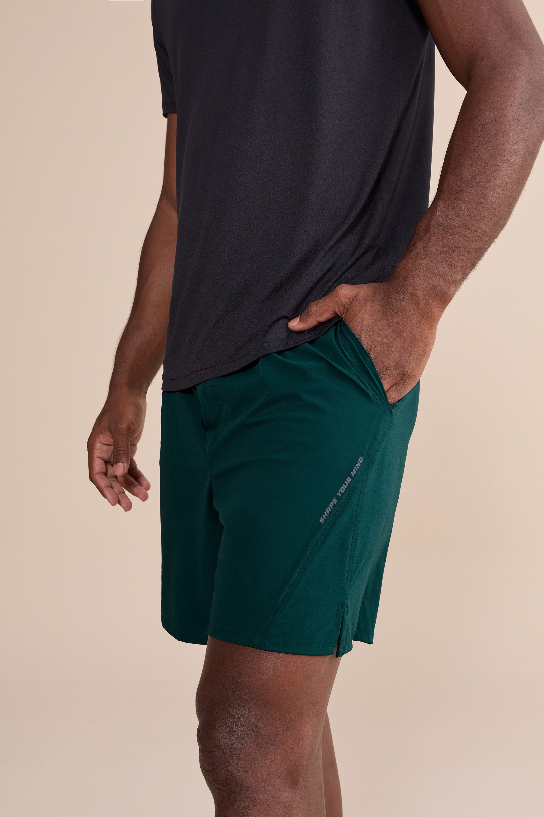 7-Shape High-Performance Training Shorts for Men & Women - Gym, Running, Yoga & Workout - Moisture-Wicking & Breathable Activewear