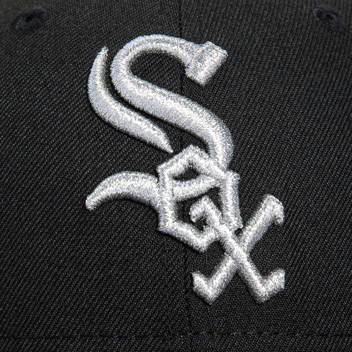 New Era 59Fifty Chicago White Sox 125th Anniversary Patch Snapback Hat - Black, Brown & Metallic Silver Options - Perfect for Baseball Games, Sports Events & Streetwear Fashion