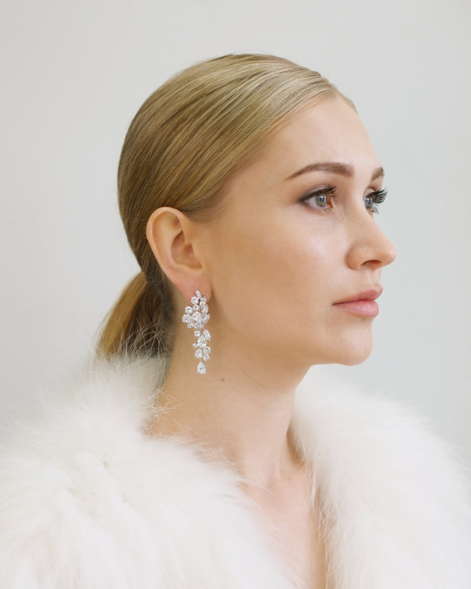 Sinclaire Elegant Dangle Earrings for Women - Hypoallergenic Gold Plated Jewelry - Perfect for Parties, Weddings & Everyday Wear
