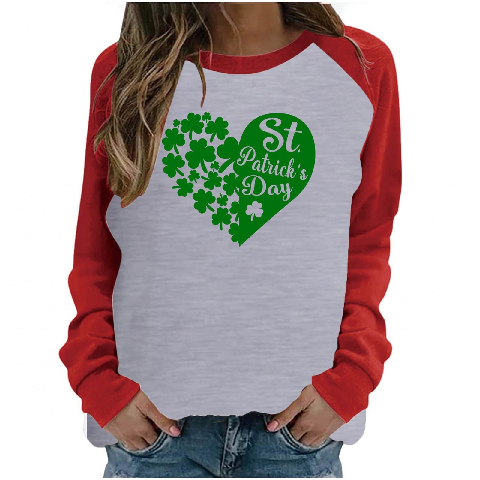 Women's St Patrick's Day Green Heart Shamrock Print Long Sleeve Crew Neck Sweatshirt - Casual St. Patty's Day Shirt for Irish Celebration & Festive Outfits