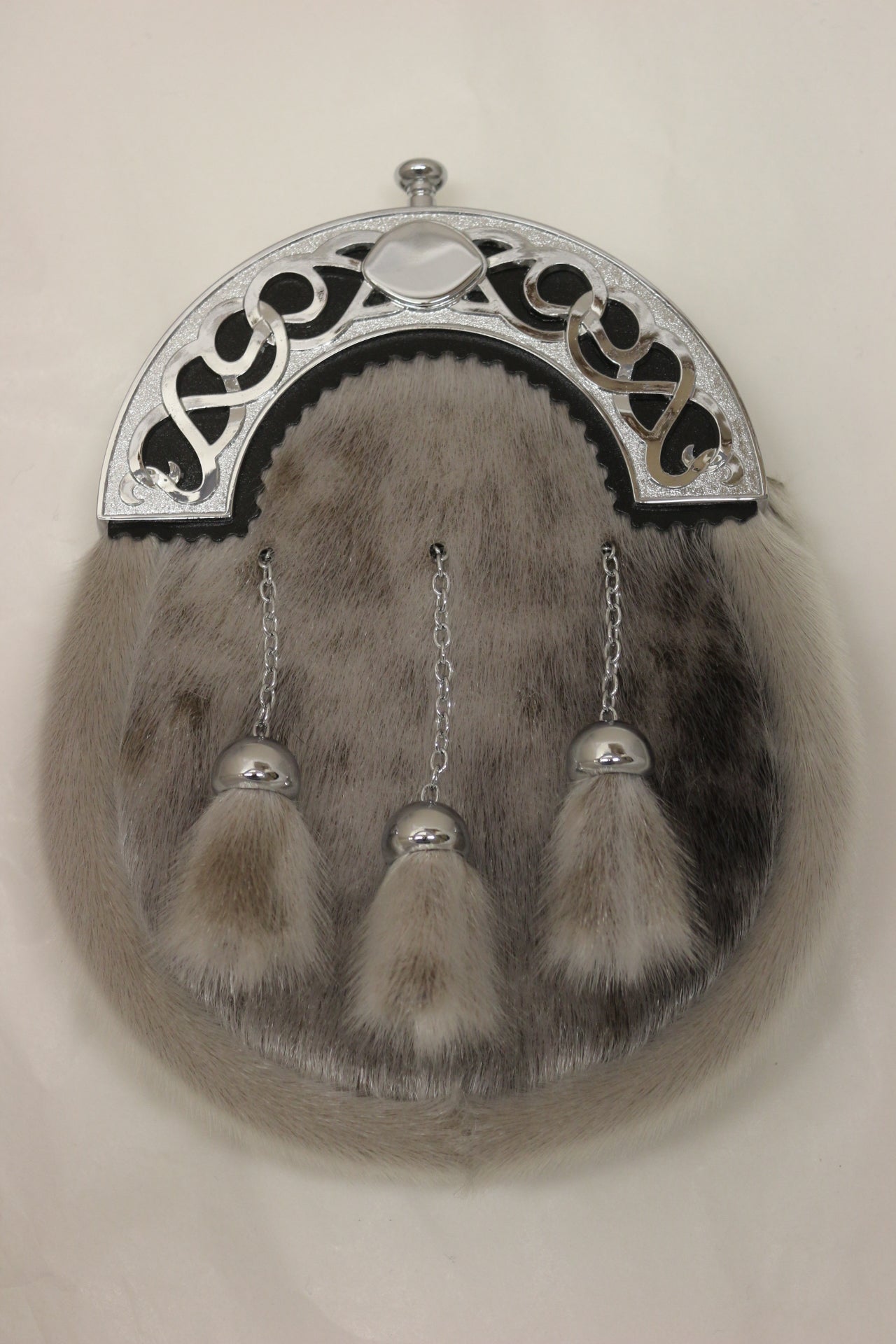 Premium WES9 Chrome Dress Sporran - Genuine Sealskin Leather - Traditional Scottish Highland Accessory for Weddings, Ceilidhs & Formal Events