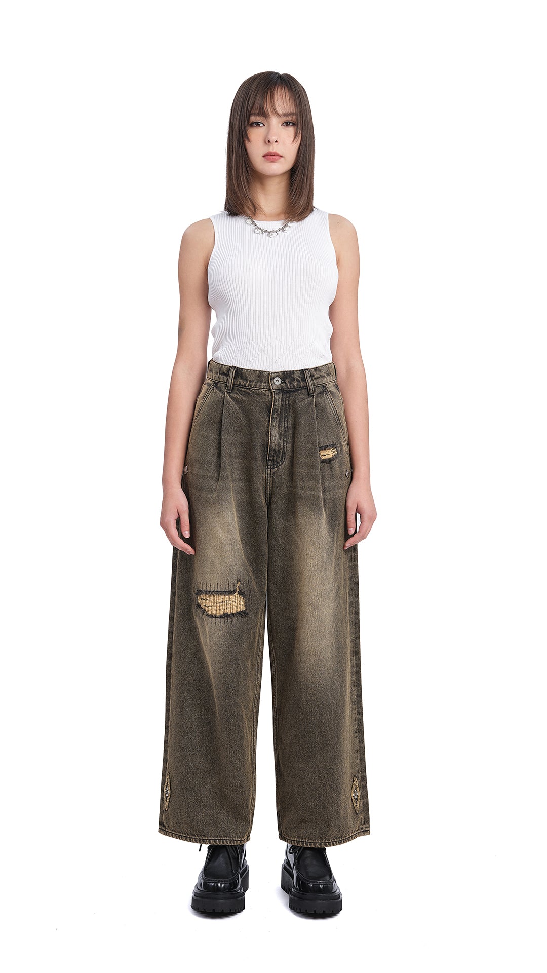 Stylish Women's Studded Balloon Jeans | High Waist Denim Pants for Casual & Party Wear | Trendy Street Fashion Outfit