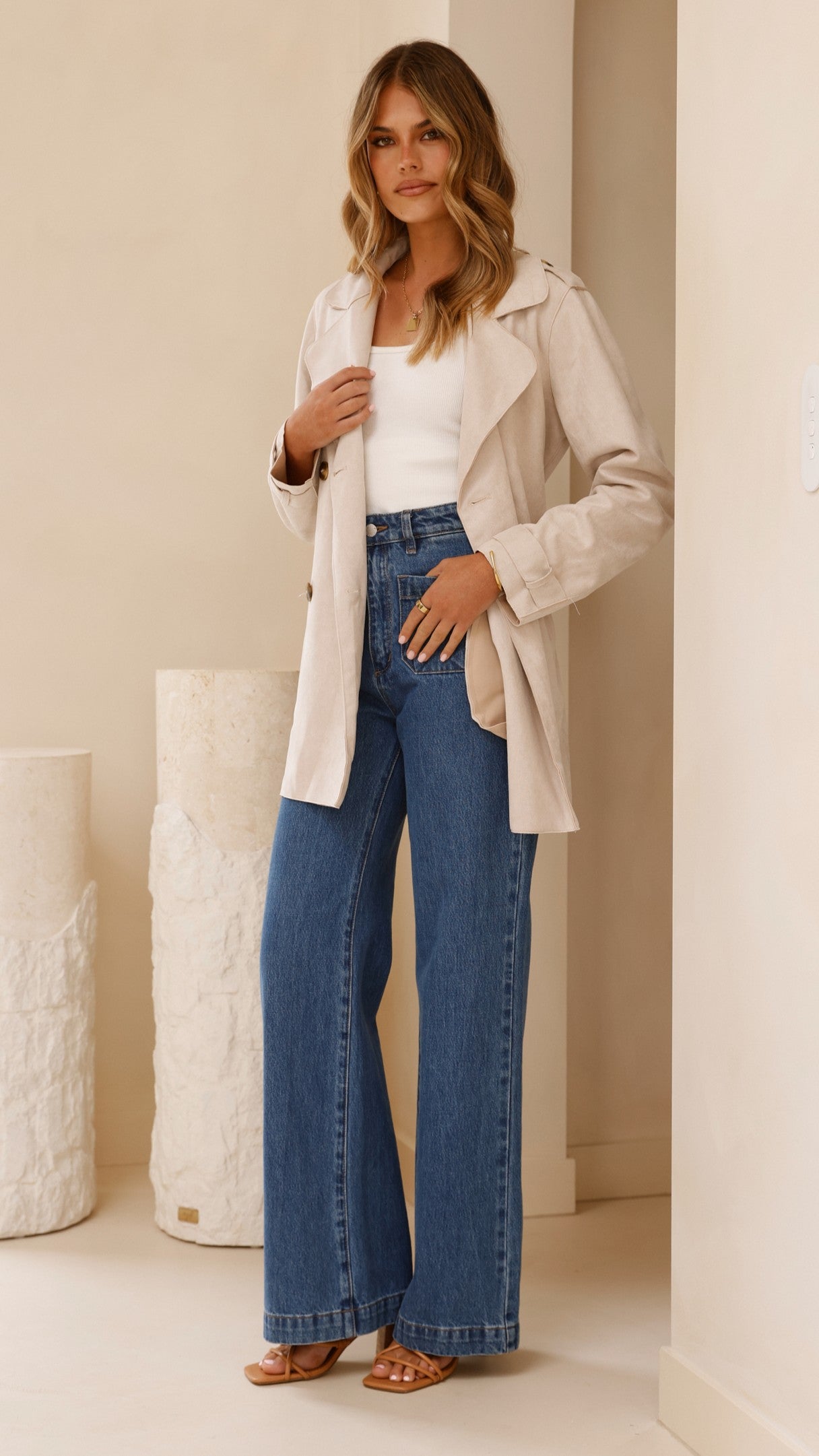 Jaya Coat - Natural Women's Winter Jacket for Outdoor Activities & Casual Wear | Warm & Stylish Outerwear for Cold Weather