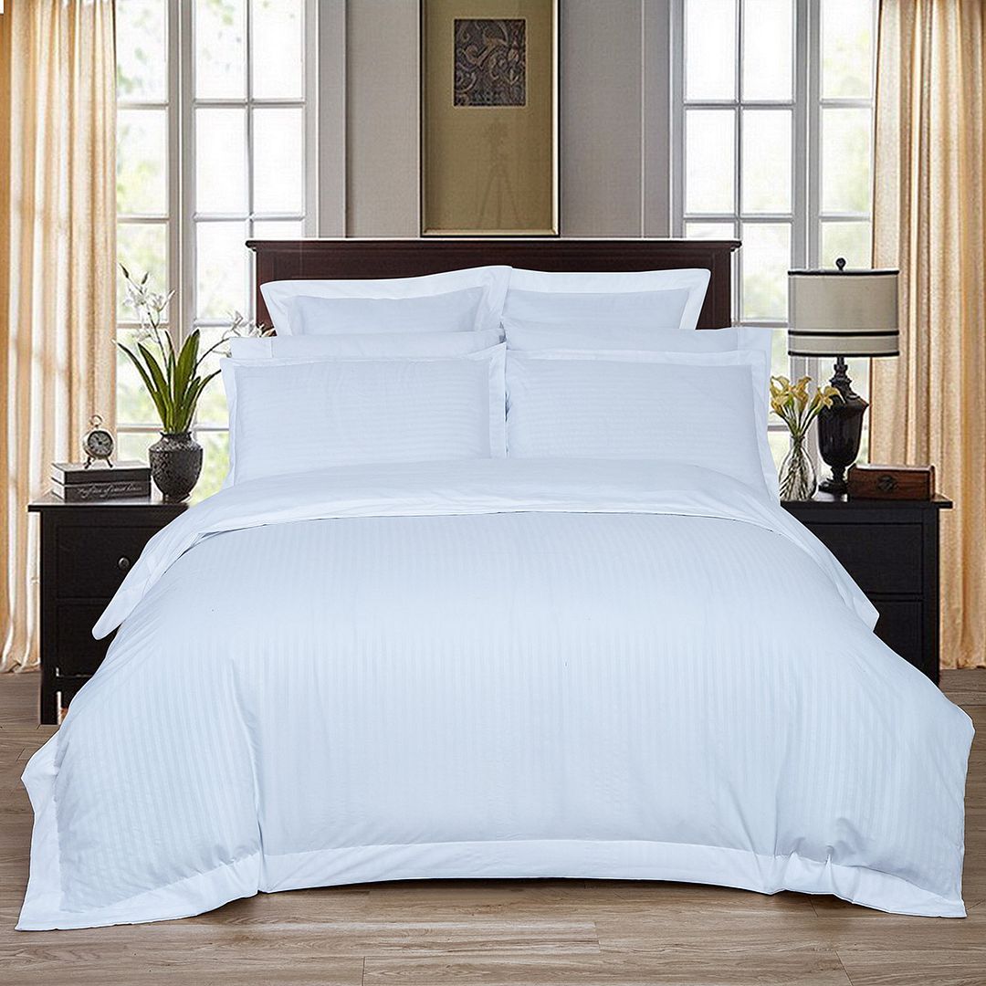 1000TC Ultra Soft Striped Queen Size White Duvet Cover Set - Luxury Bedding for Master Bedroom & Guest Room, Breathable & Wrinkle-Resistant