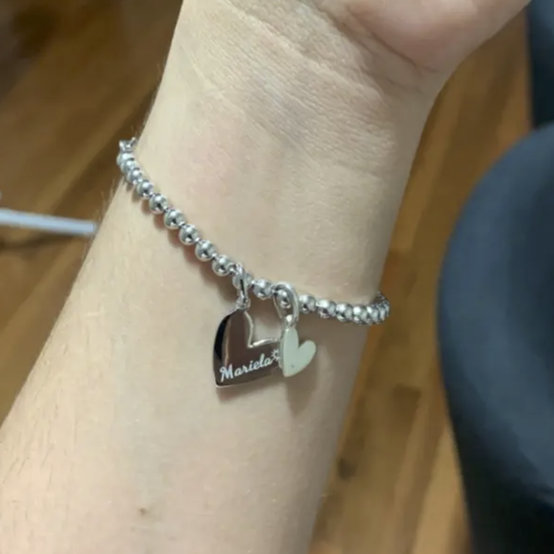 Personalized Heart Name Bracelet - Custom Engraved Jewelry Gift for Women, Mom, Daughter - Perfect for Valentine's Day, Birthday, Anniversary & Everyday Wear