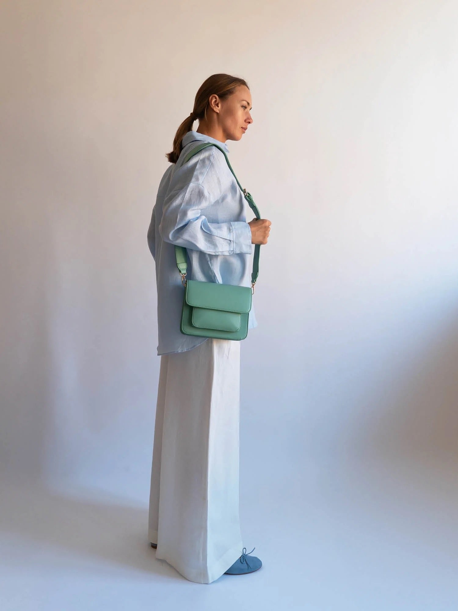 Cayman Pocket Structure Bag Mint Green - Stylish & Functional Crossbody Bag for Women - Perfect for Travel, Work & Everyday Use