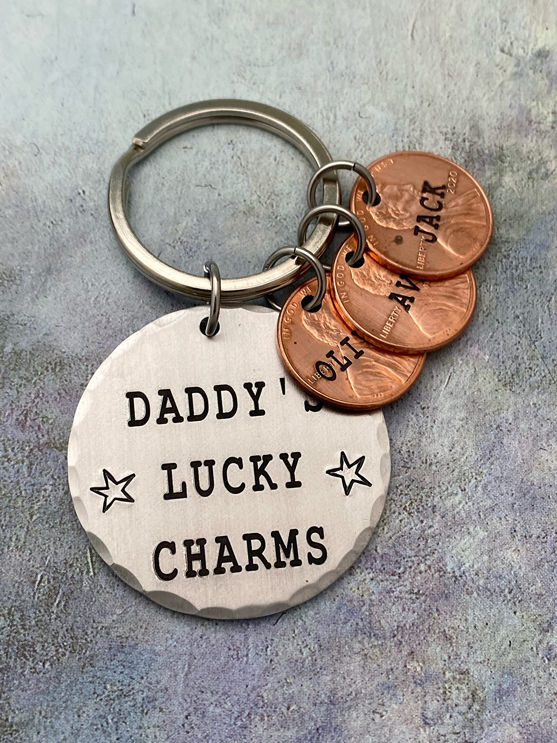 Personalized Daddy Keychain - Custom Name Keychain for Father's Day, Lucky Penny Keychain Gift for Husband, Dad & Grandfather - Perfect for Car Keys, House Keys & Special Occasions