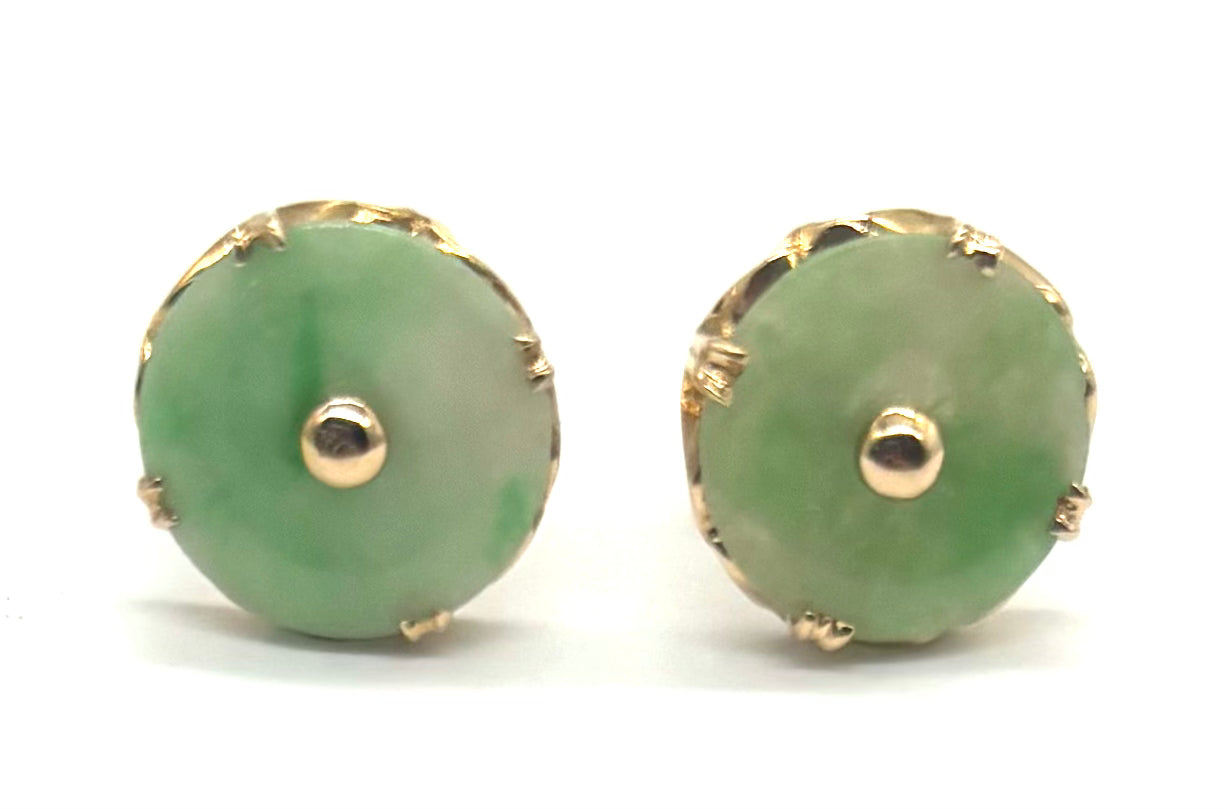 18K Gold Green Jade Flower Screw Back Earrings for Women - Elegant Vintage Style Dangle Earrings for Wedding, Party & Special Occasions