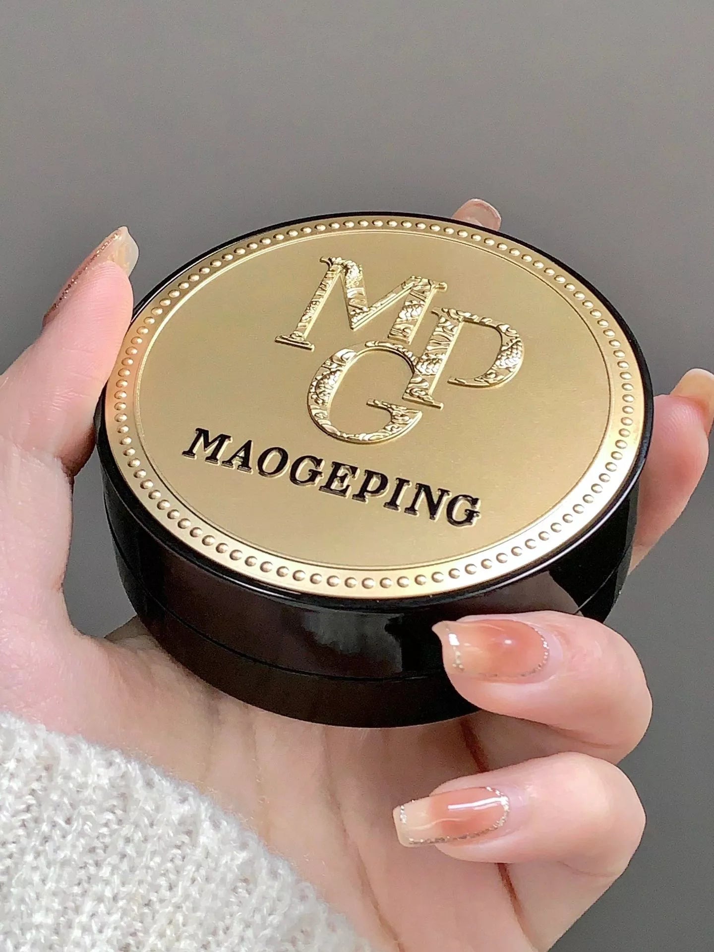 MAOGEPING Nourishing Air Cushion Foundation - Hydrating BB Cream with SPF, Lightweight & Buildable Coverage for Flawless Skin | Perfect for Daily Makeup & On-the-Go Touch Ups