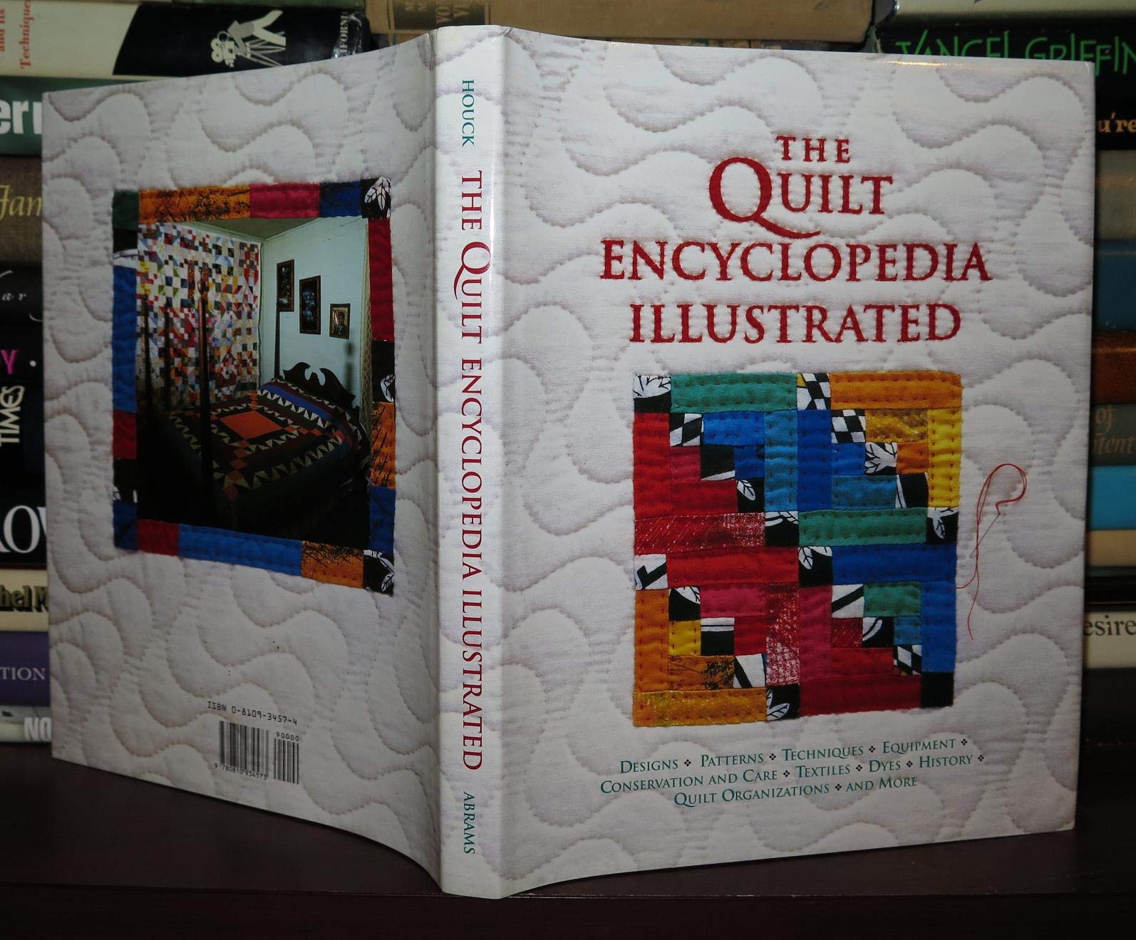 The Quilt Encyclopedia Illustrated - Comprehensive Guide to Quilt Patterns, History & Techniques | Perfect for Quilters, Crafters & Textile Artists
