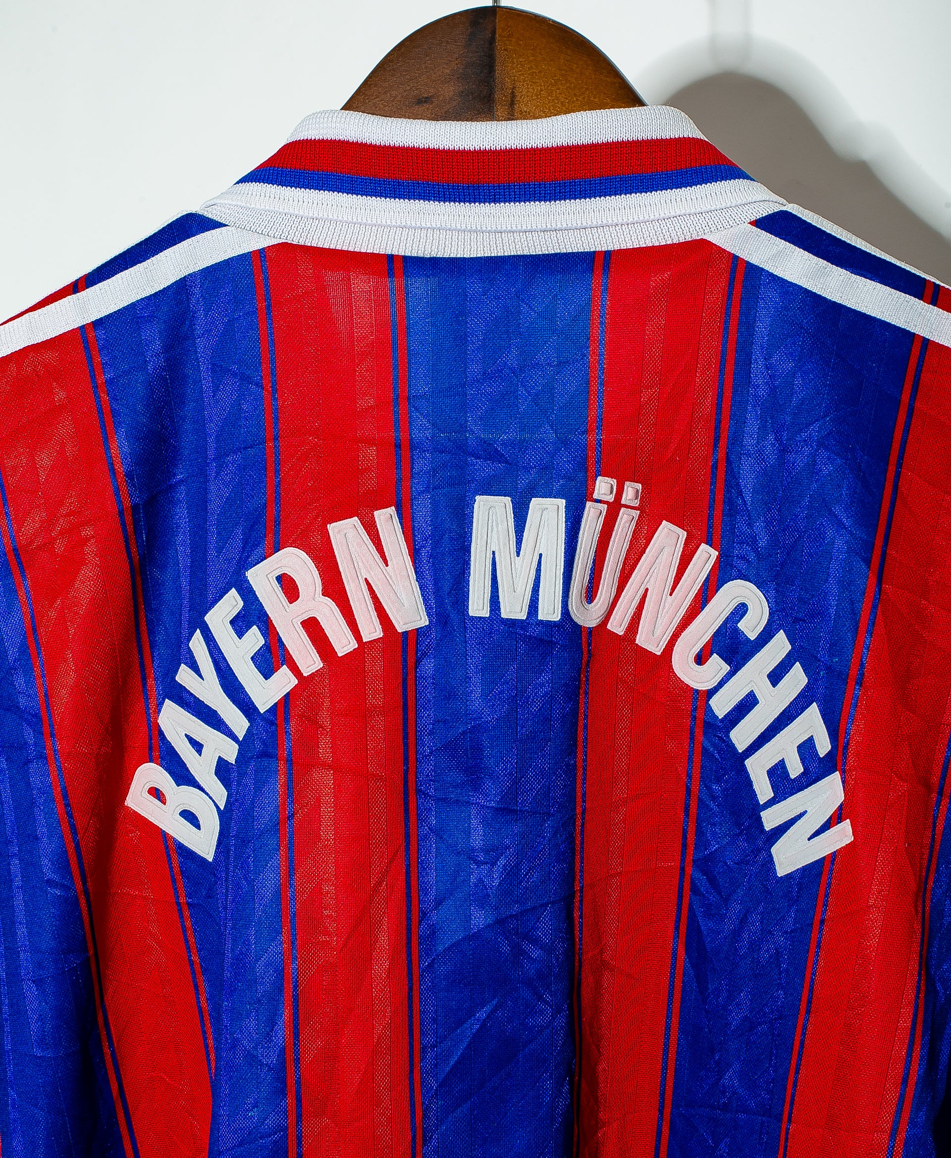 1996 Bayern Munich Home Jersey - Authentic Vintage Soccer Shirt (2XL) - Perfect for Fans, Collectors & Retro Football Enthusiasts