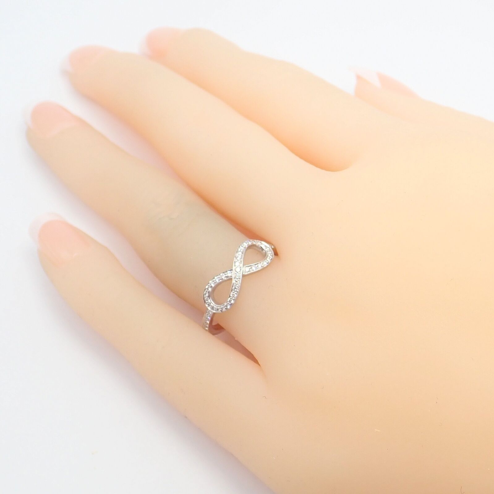 Tiffany & Co Platinum 0.12 Carat Diamond Infinity Stacking Ring - Size 6.5 - Elegant Wedding Band, Anniversary Gift for Her, Perfect for Stacking with Other Rings