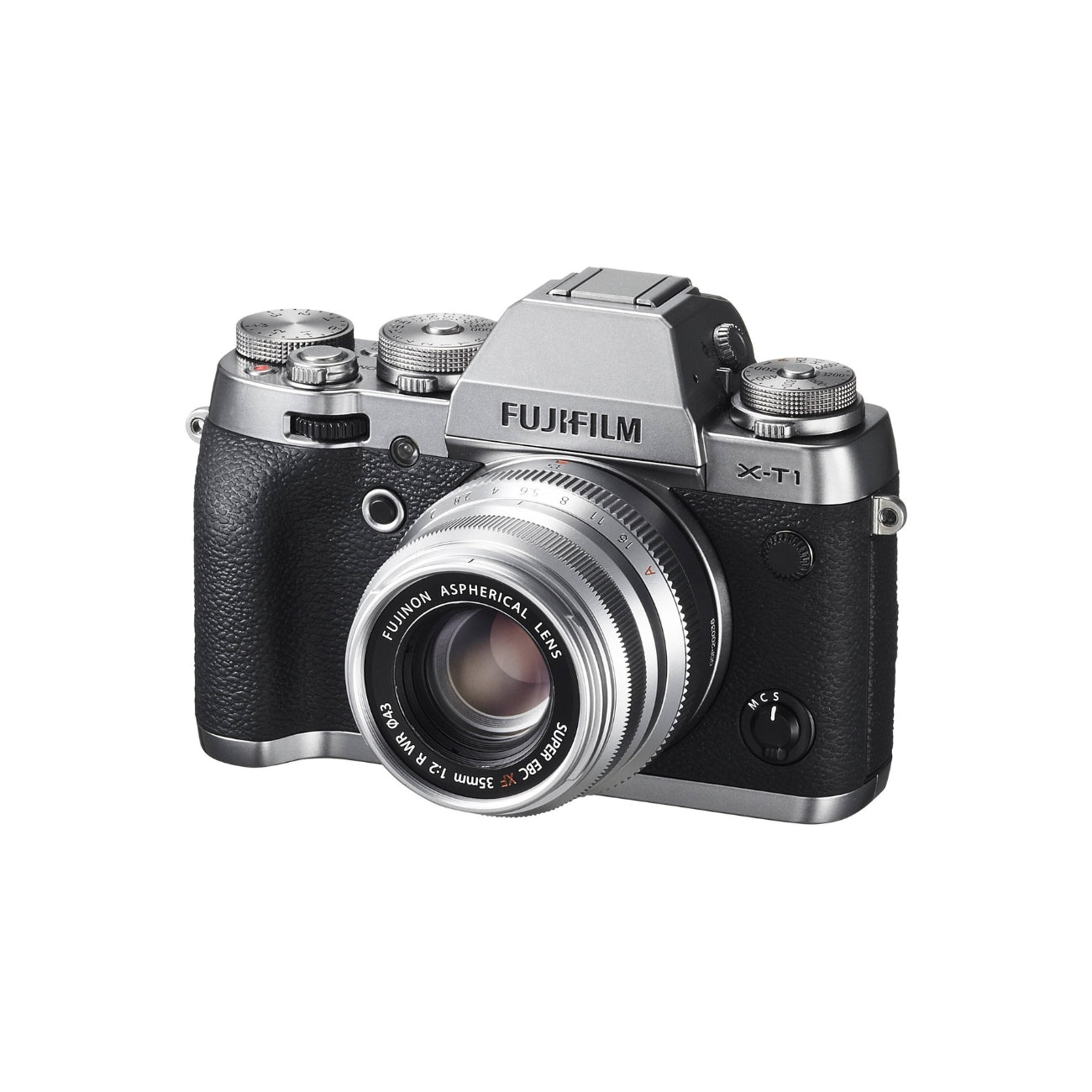 Fujifilm XF 35mm F/2 R WR Lens for X Series Cameras - Weather Resistant Prime Lens with Fast Aperture (Black & Silver) - Perfect for Portrait, Street & Low Light Photography