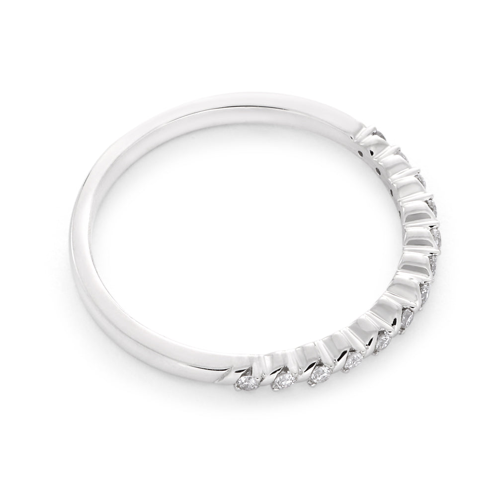 9ct White Gold Diamond Ring with 13 Brilliant Cut Diamonds - Elegant Engagement & Wedding Jewelry for Women - Perfect for Proposals, Anniversaries & Special Occasions