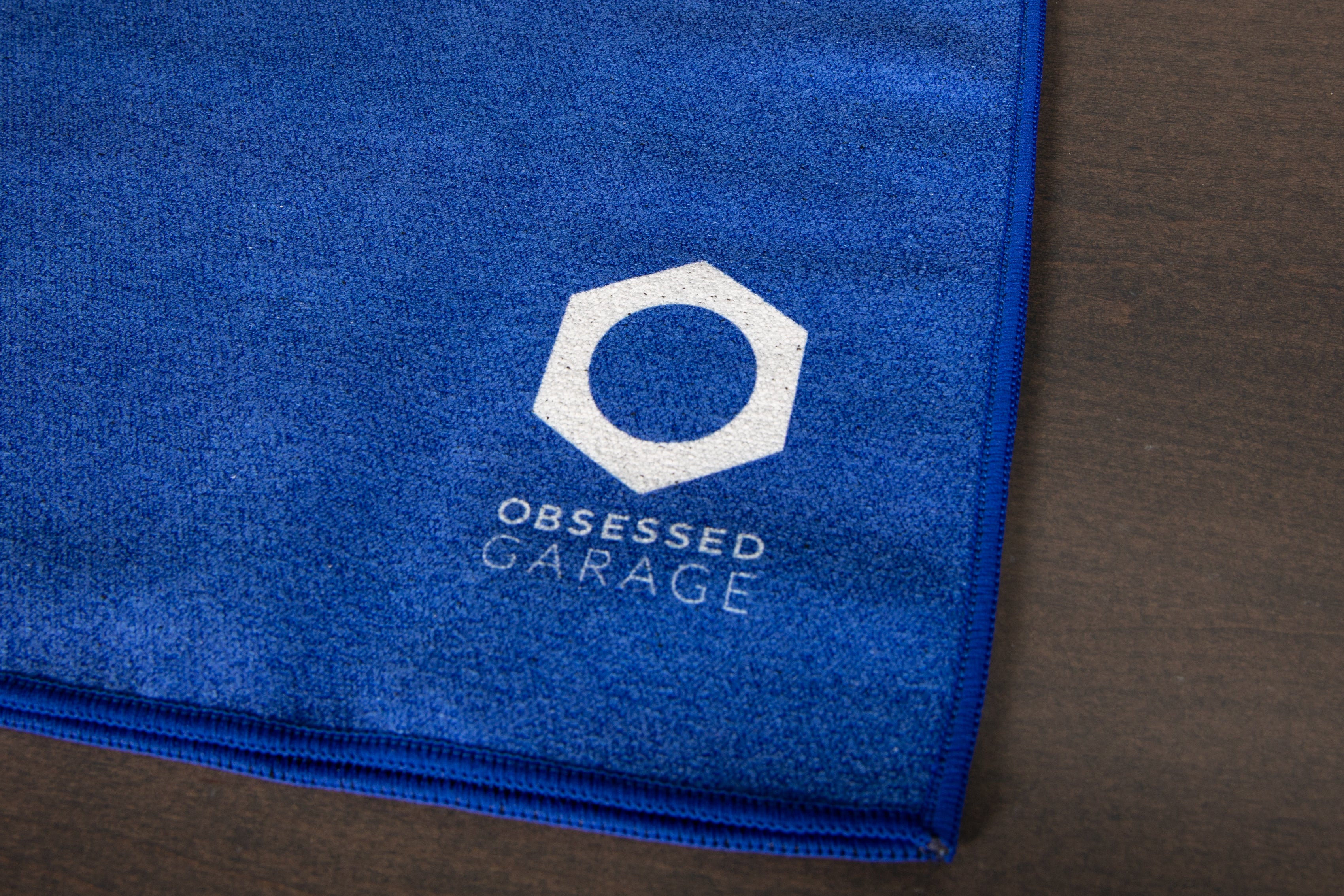 Premium Microfiber Gym Towel - Quick Dry & Absorbent Workout Towel for Fitness, Yoga & Home Gym - Ideal for Gym, Sports & Post-Workout Use